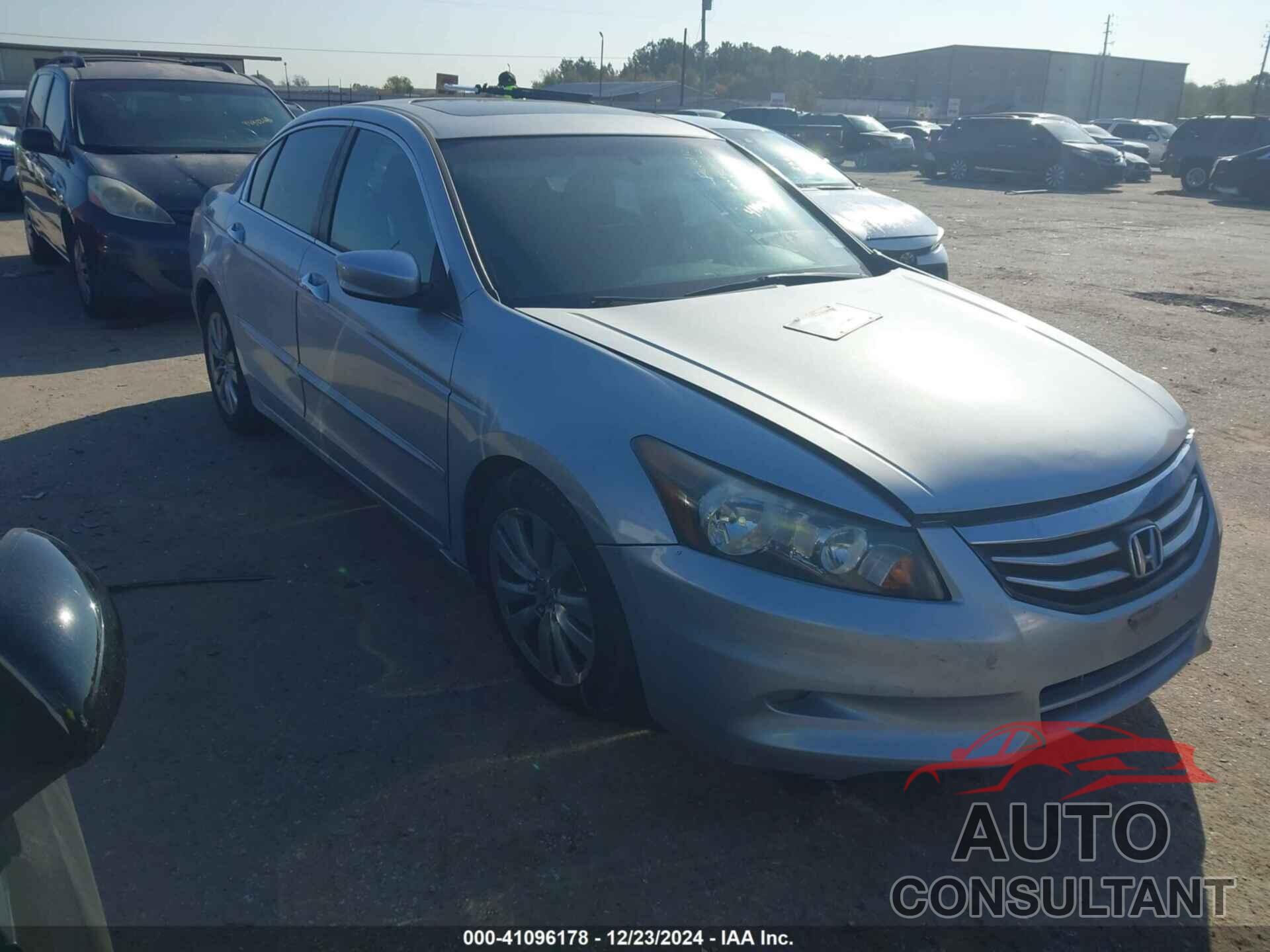 HONDA ACCORD 2011 - 1HGCP3F70BA024280