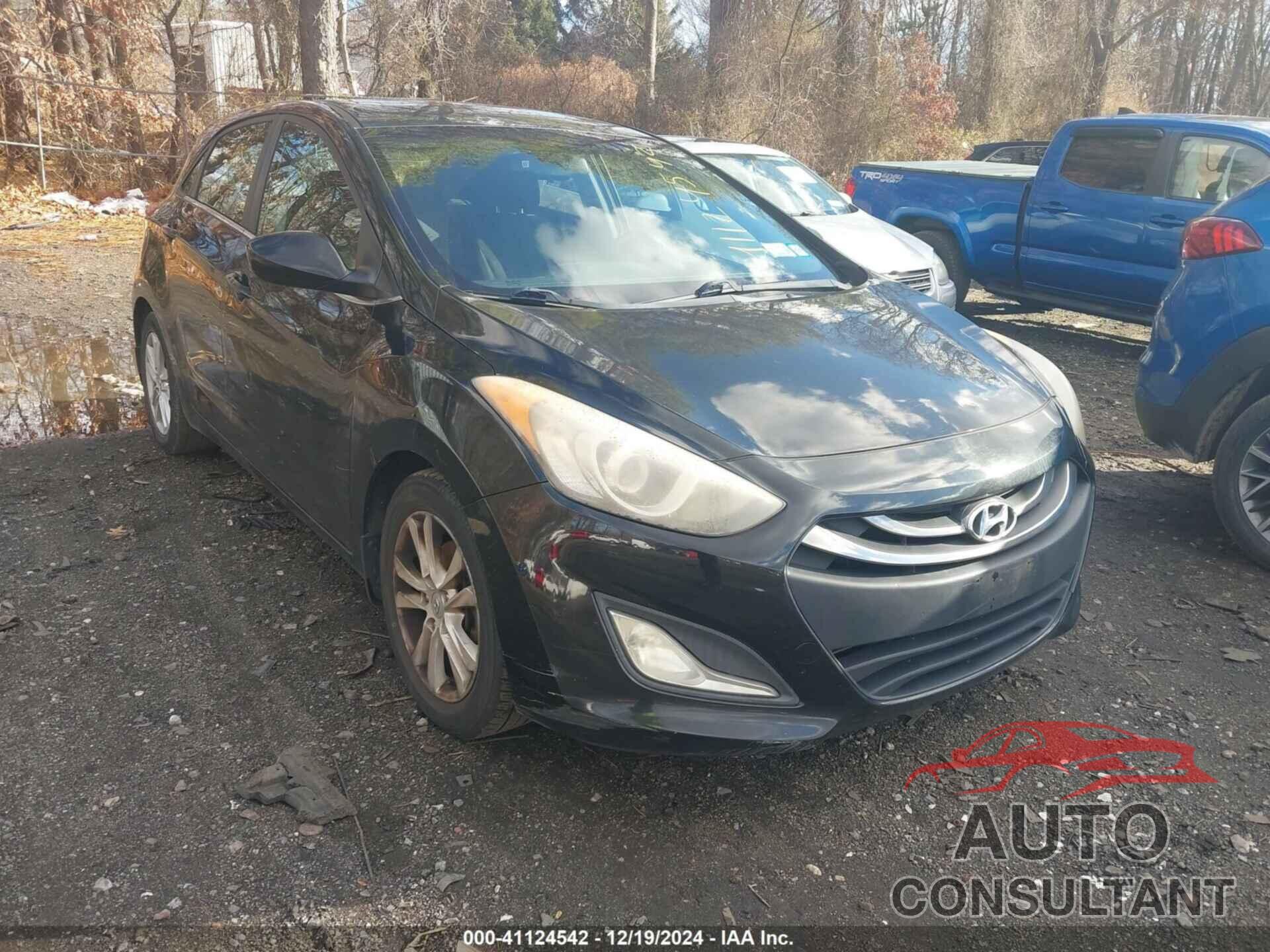 HYUNDAI ELANTRA GT 2013 - KMHD35LE5DU027007