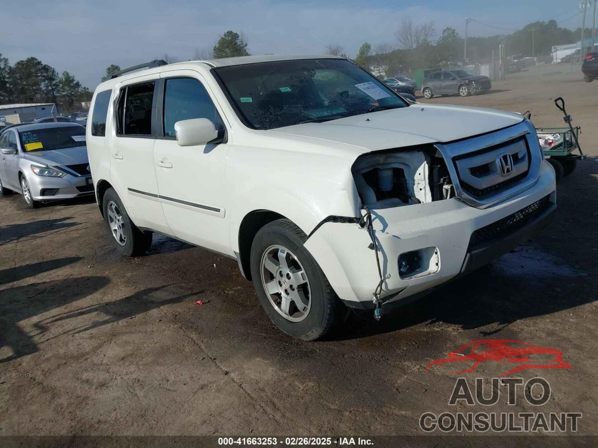 HONDA PILOT 2011 - 5FNYF4H96BB020219