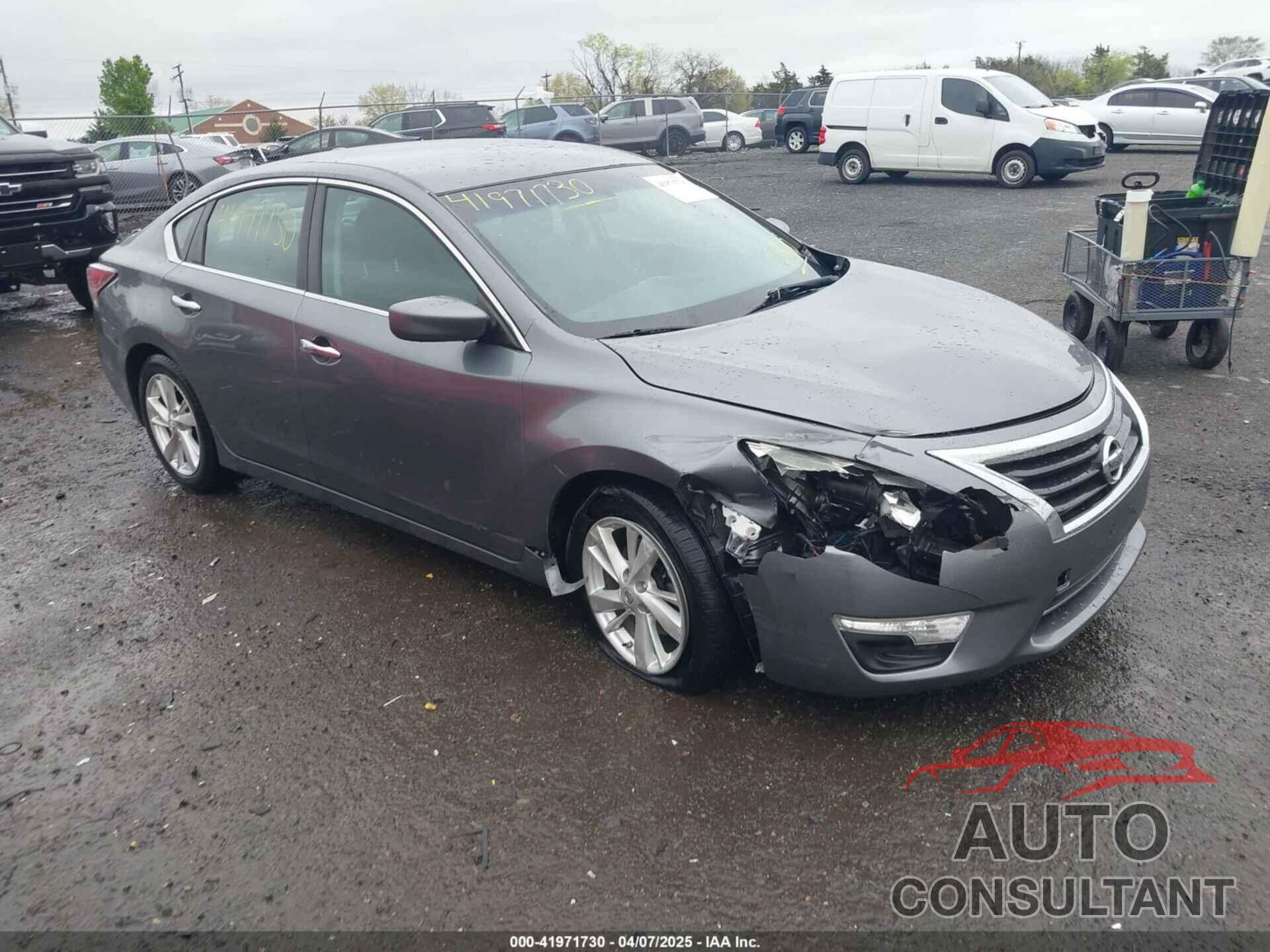 NISSAN ALTIMA 2014 - 1N4AL3AP2EN215095