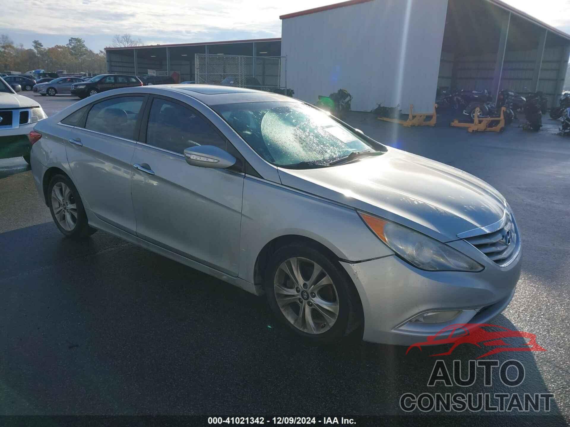 HYUNDAI SONATA 2011 - 5NPEC4AC4BH012624