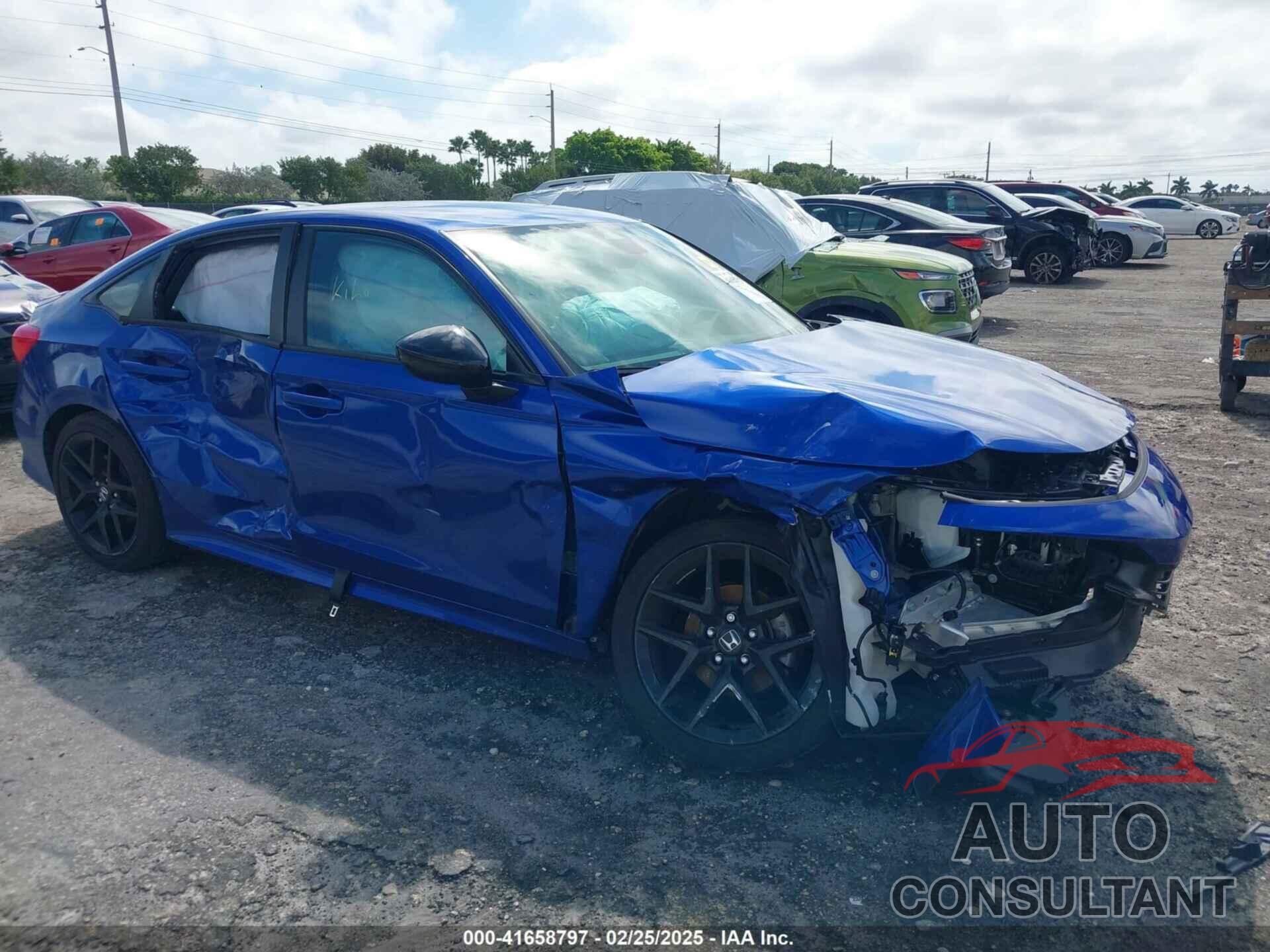 HONDA CIVIC 2024 - 2HGFE2F56RH587809