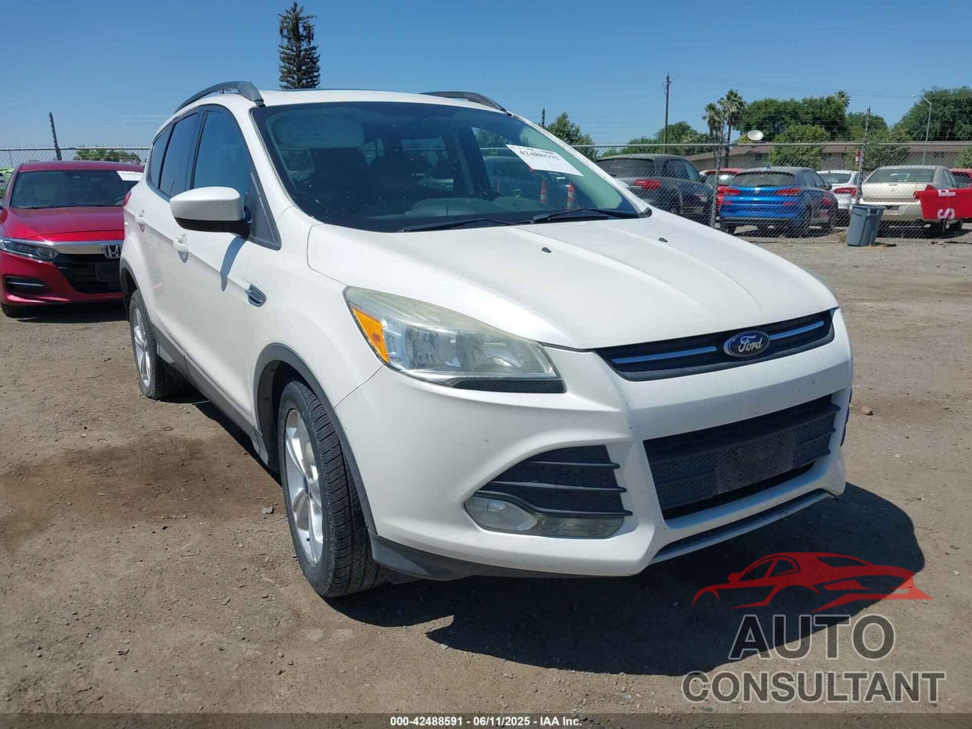 FORD ESCAPE 2014 - 1FMCU0GXXEUA77507