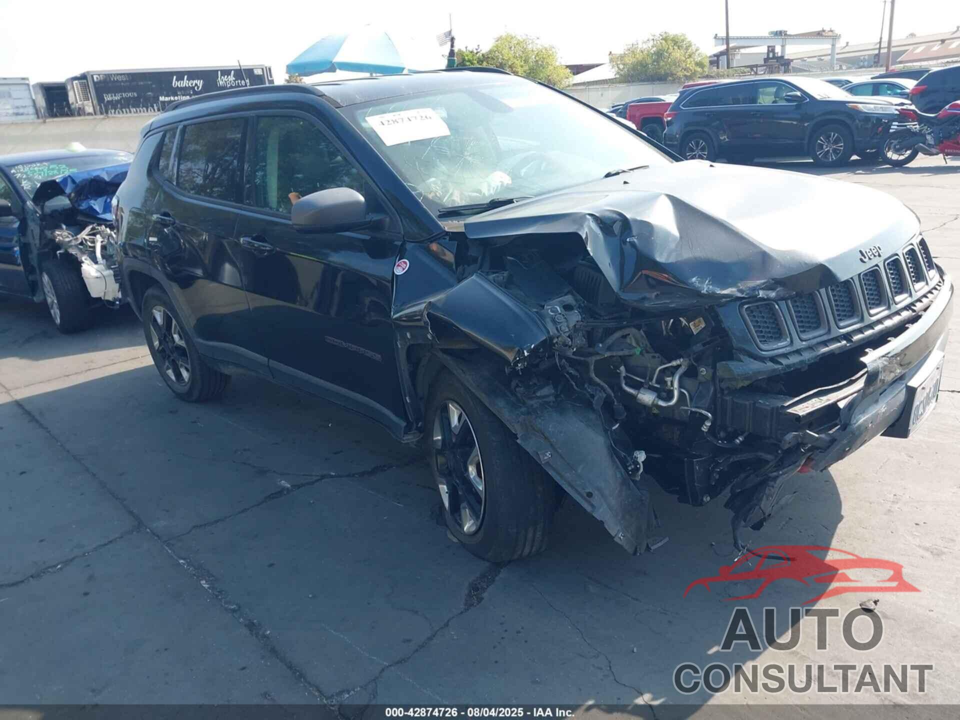 JEEP COMPASS 2018 - 3C4NJDDBXJT146013
