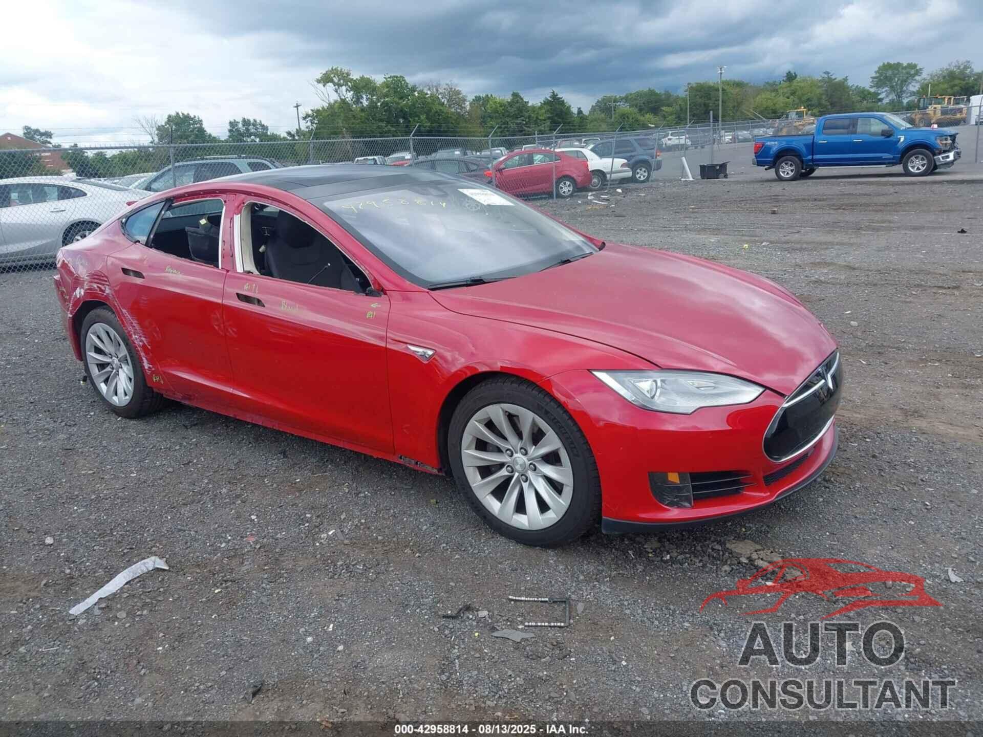 TESLA MODEL S 2016 - 5YJSA1E22GF136745