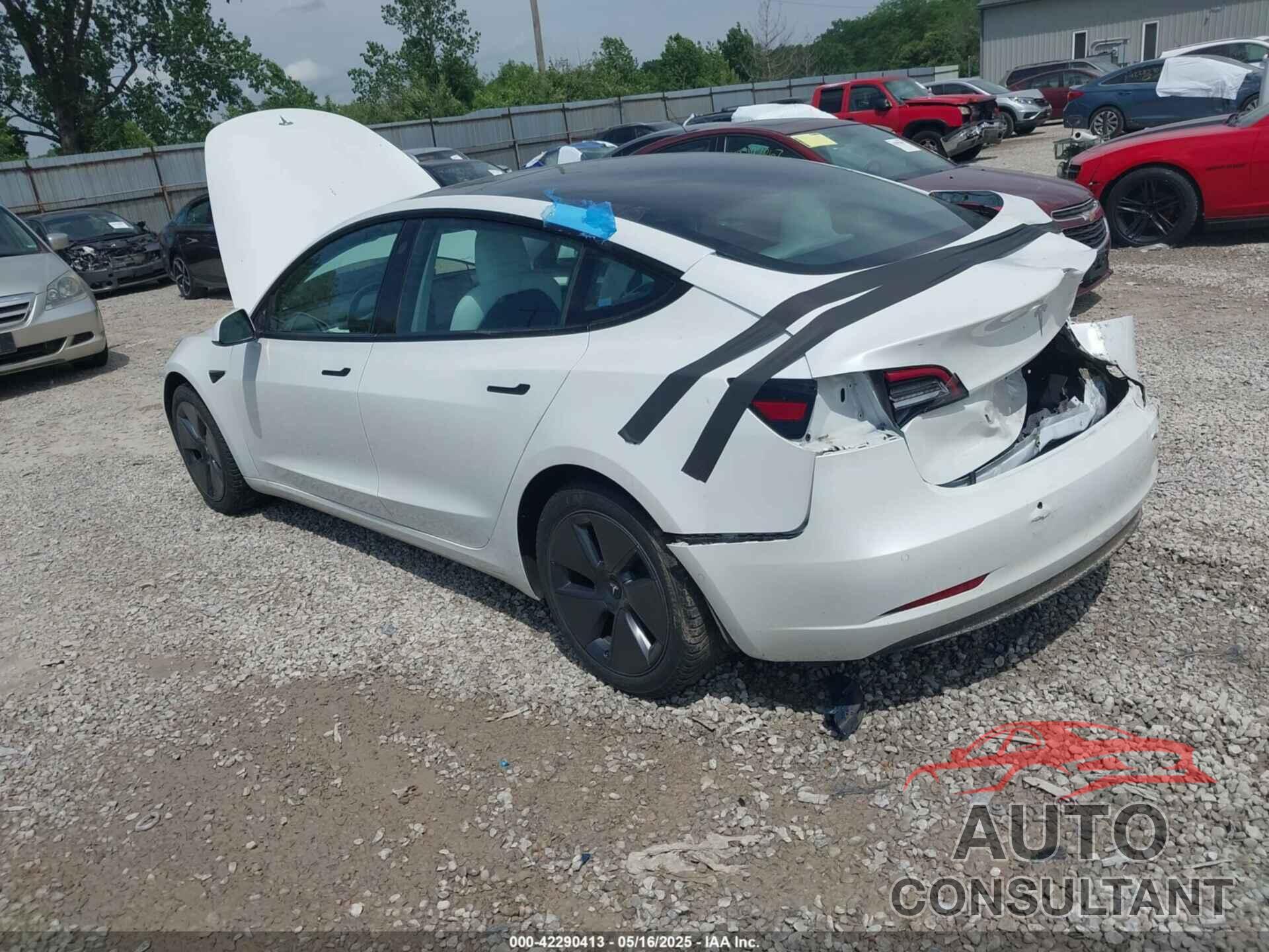 TESLA MODEL 3 2022 - 5YJ3E1EB4NF165427