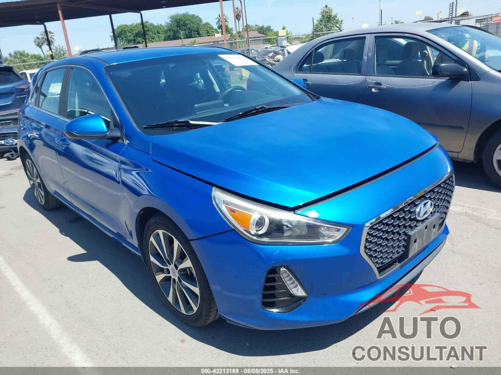 HYUNDAI ELANTRA GT 2018 - KMHH35LE1JU011982