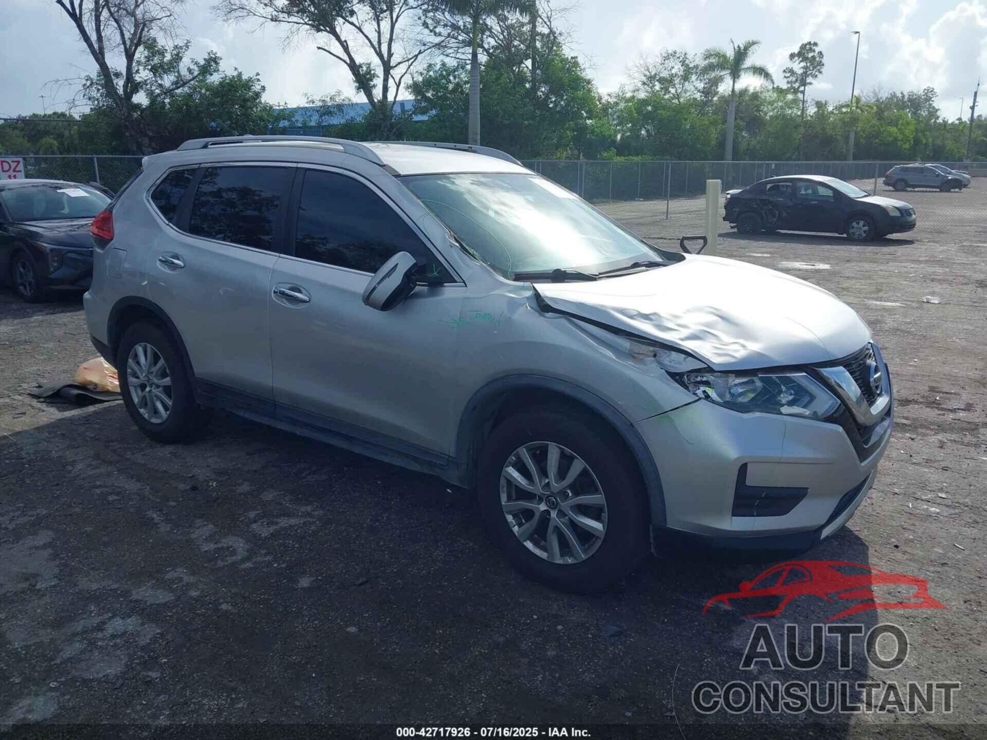 NISSAN ROGUE 2017 - KNMAT2MV8HP616688