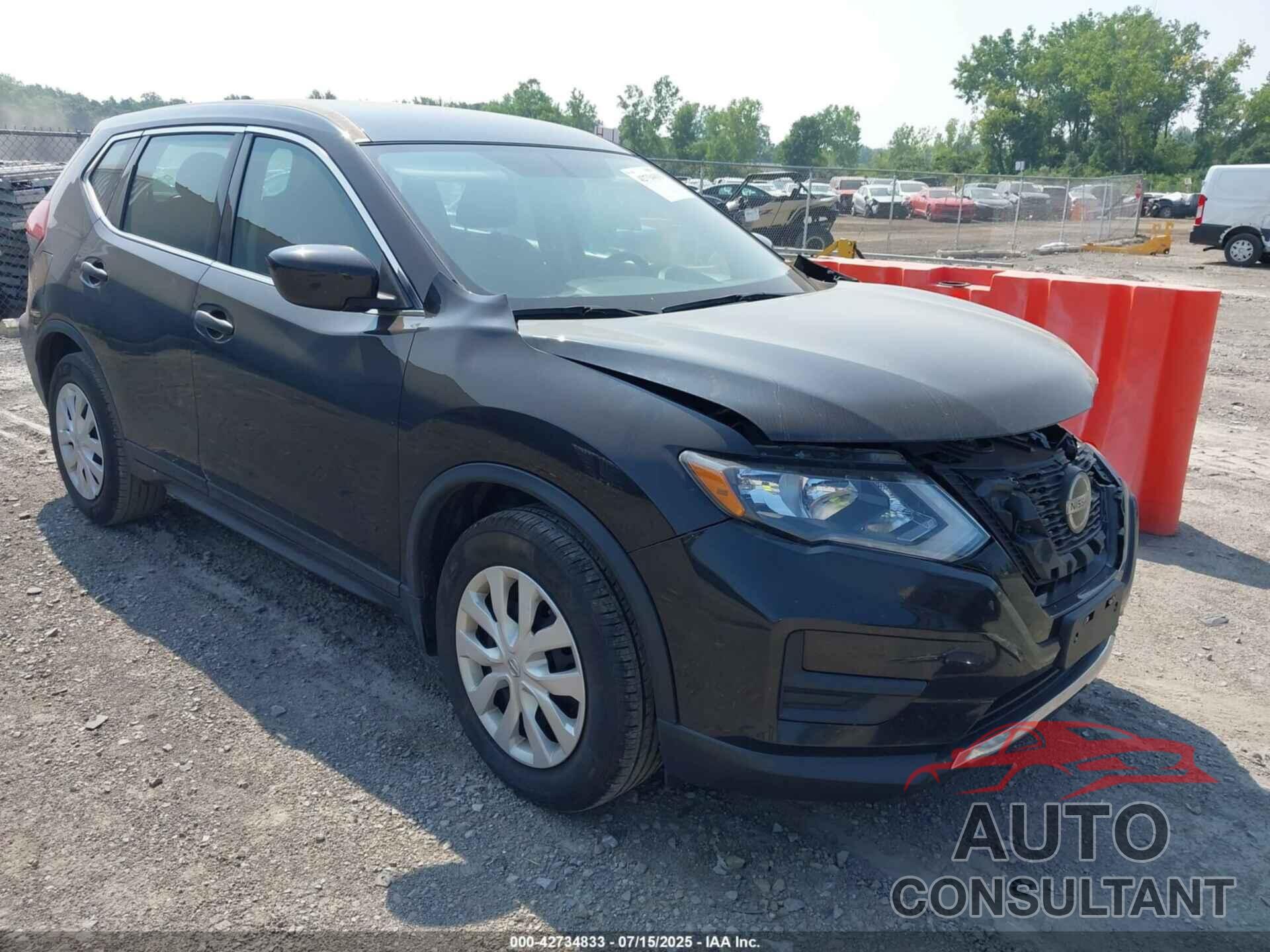 NISSAN ROGUE 2018 - 5N1AT2MT5JC708140