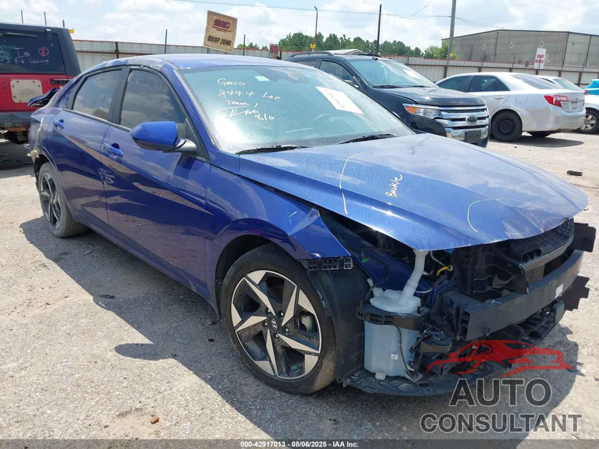 HYUNDAI ELANTRA 2023 - KMHLS4AG6PU582257