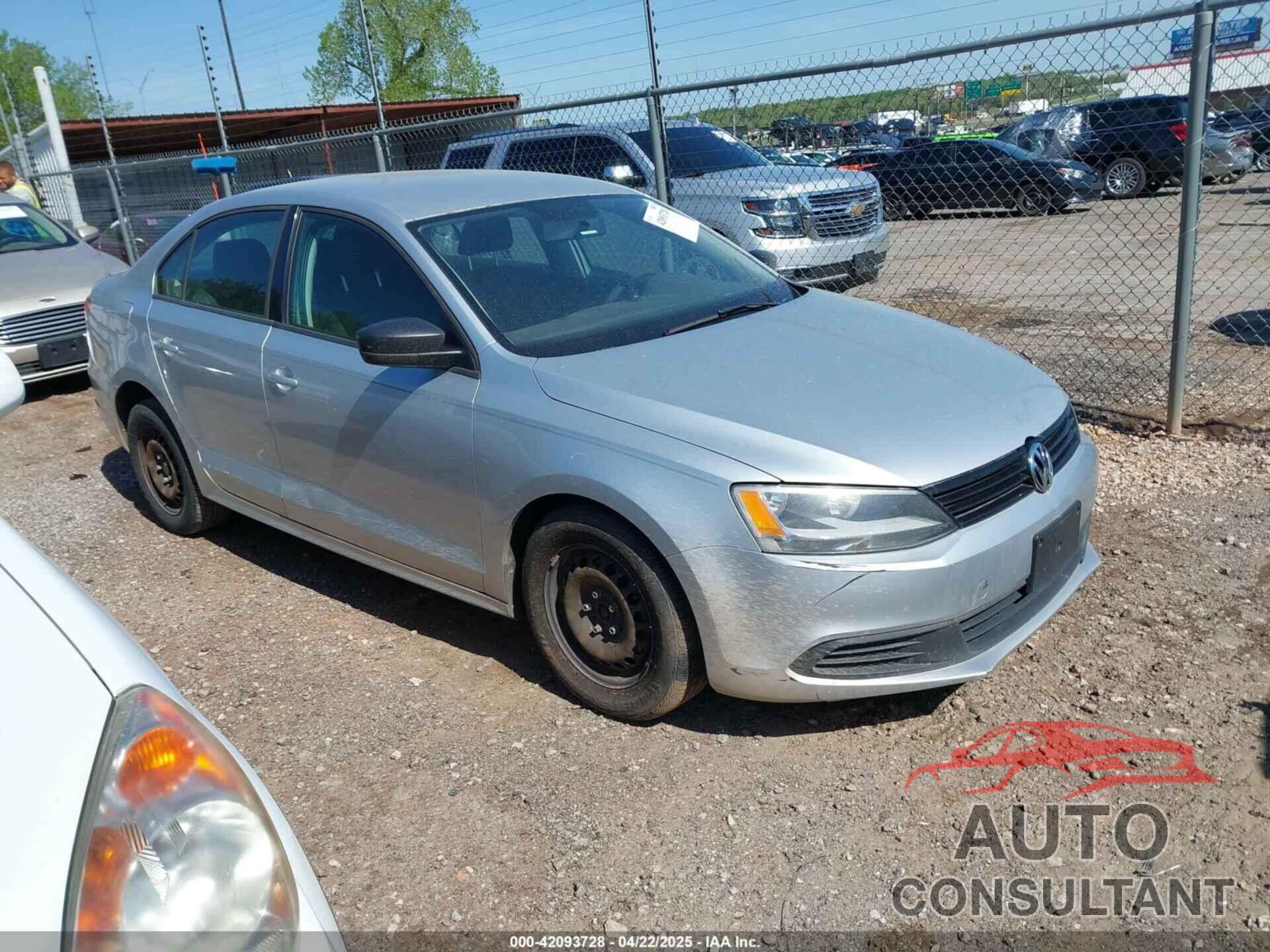 VOLKSWAGEN JETTA 2013 - 3VW2K7AJ2DM412424