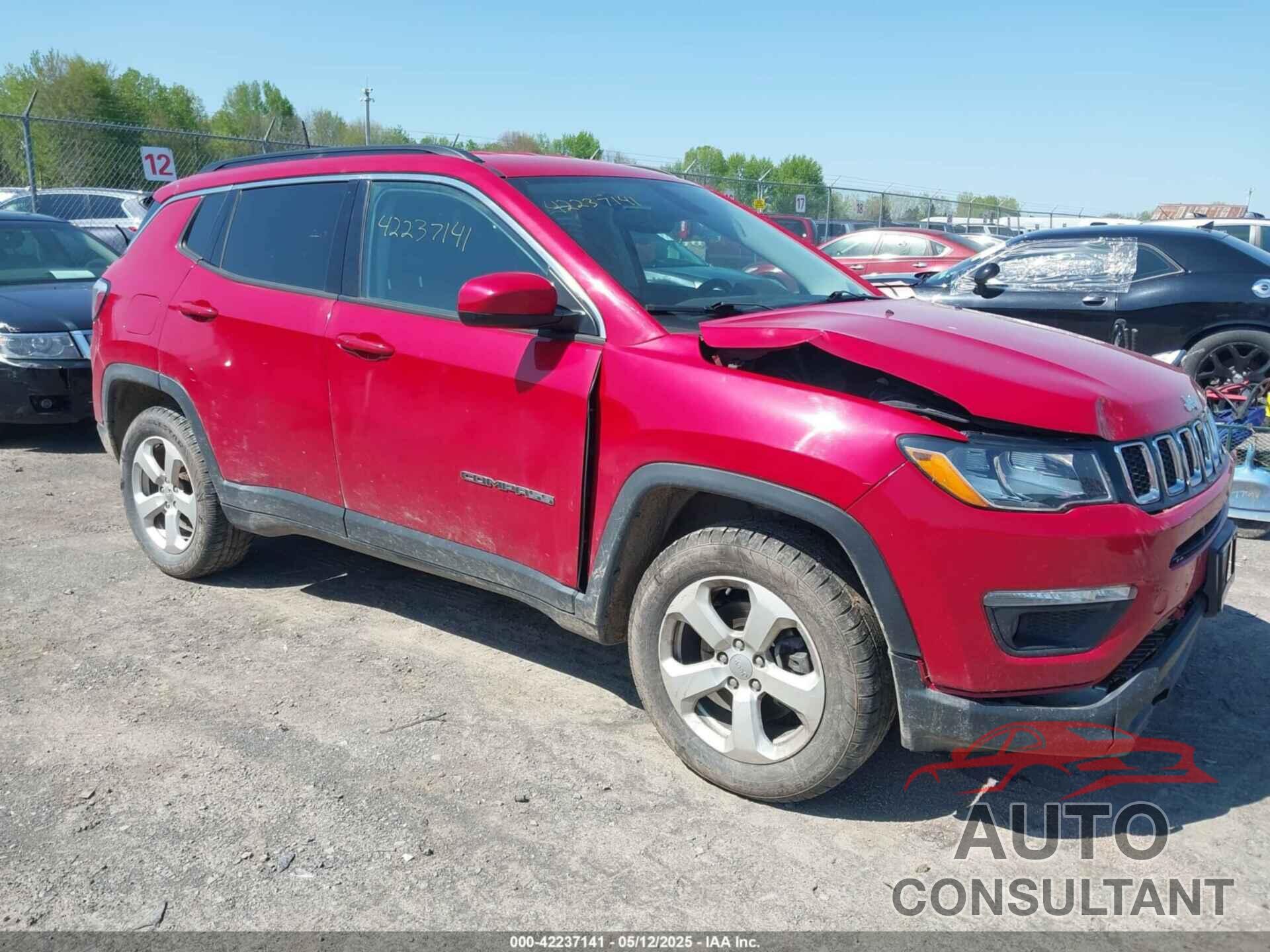 JEEP COMPASS 2018 - 3C4NJDBB4JT436816