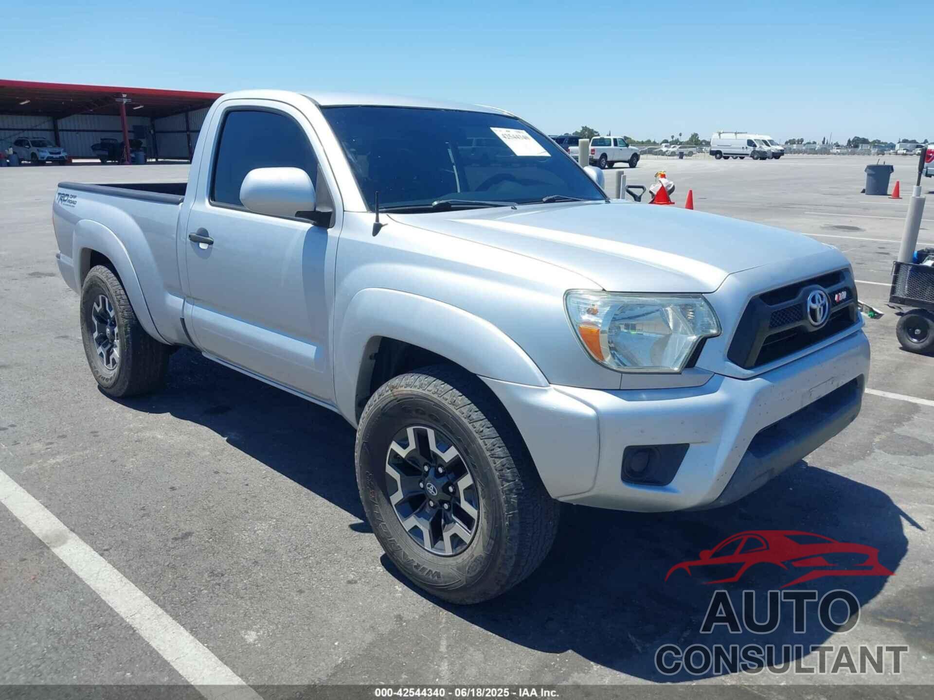 TOYOTA TACOMA 2012 - 5TFNX4CN3CX010260