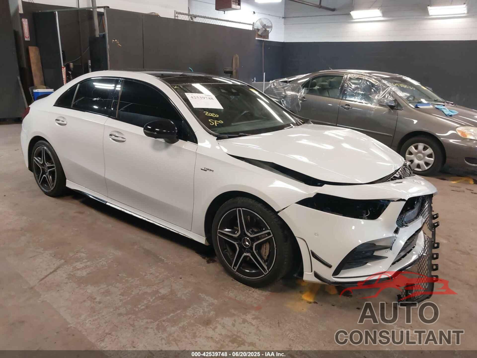 MERCEDES-BENZ AMG A 35 2020 - W1K3G5BB9LJ204319