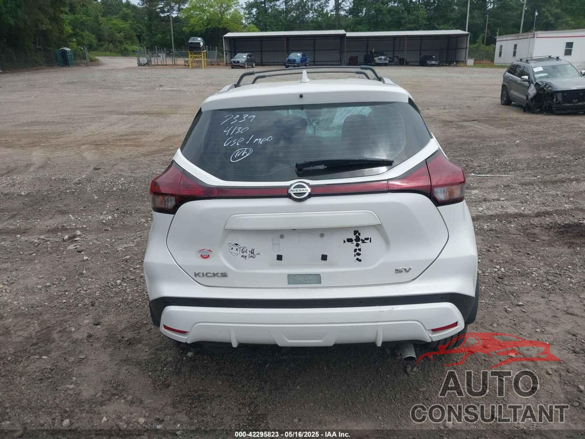 NISSAN KICKS 2021 - 3N1CP5CV4ML557339