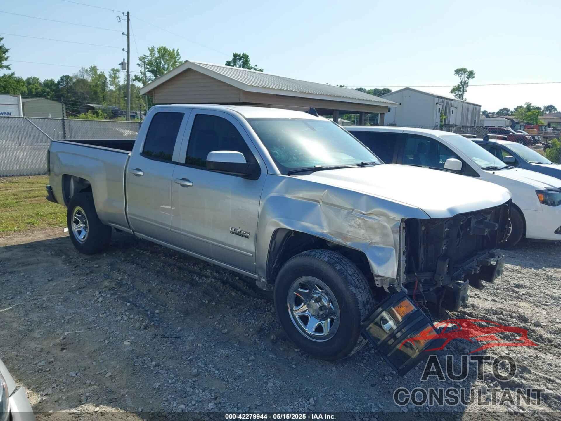 CHEVROLET SILVERADO 1500 2015 - 1GCRCREC5FZ333241