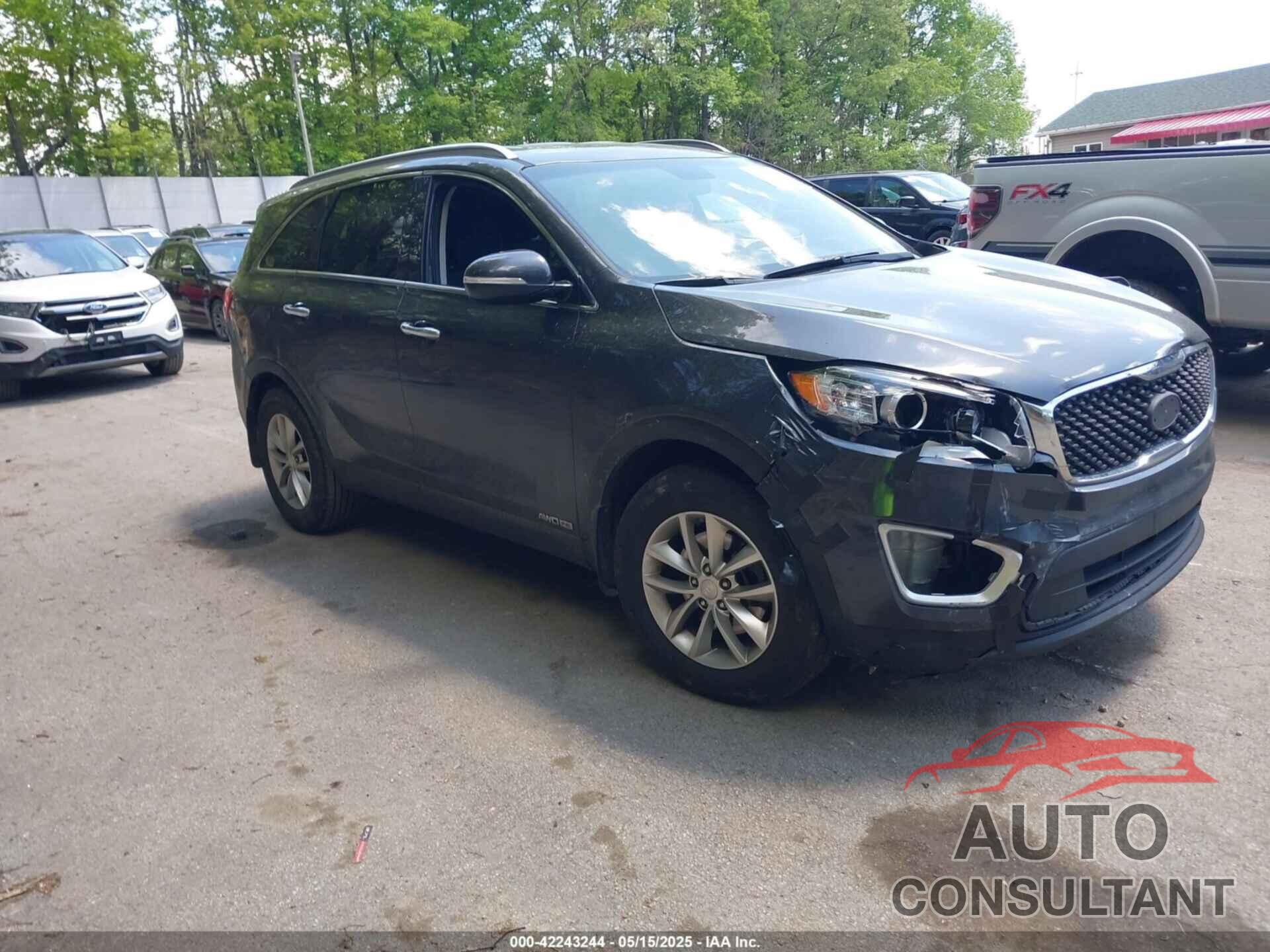 KIA SORENTO 2016 - 5XYPGDA52GG139742