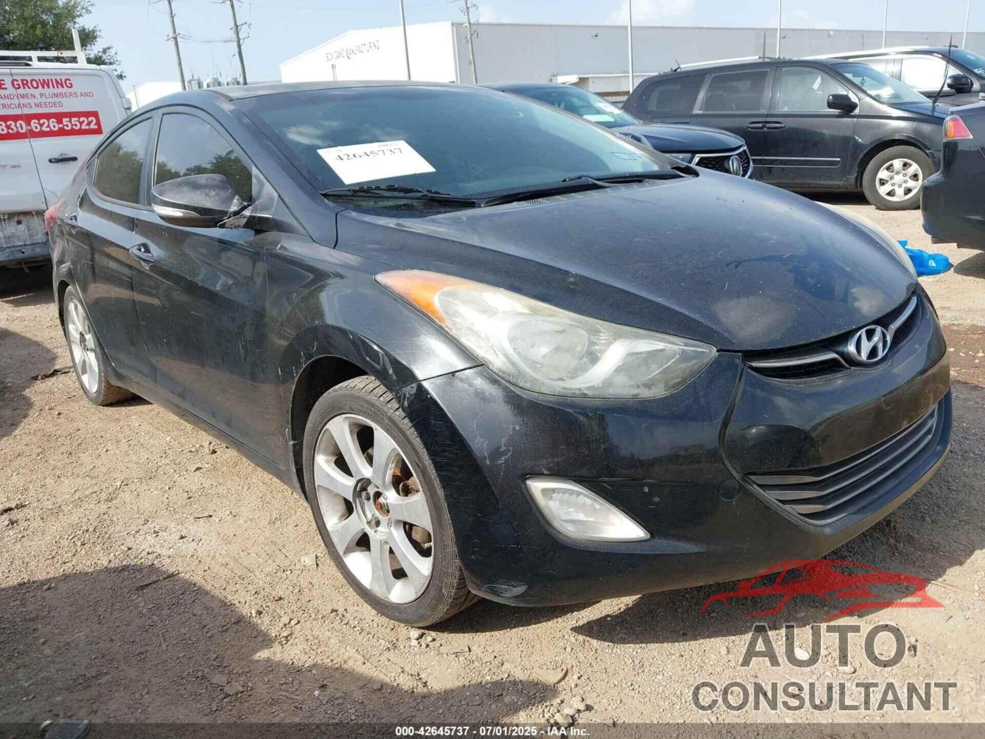 HYUNDAI ELANTRA 2013 - 5NPDH4AE5DH185375