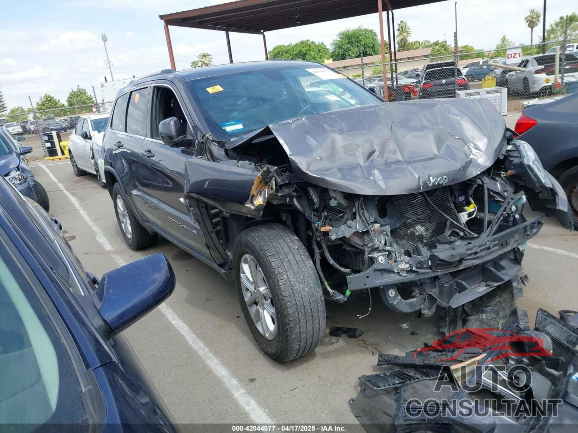 JEEP GRAND CHEROKEE 2015 - 1C4RJEAG4FC721796