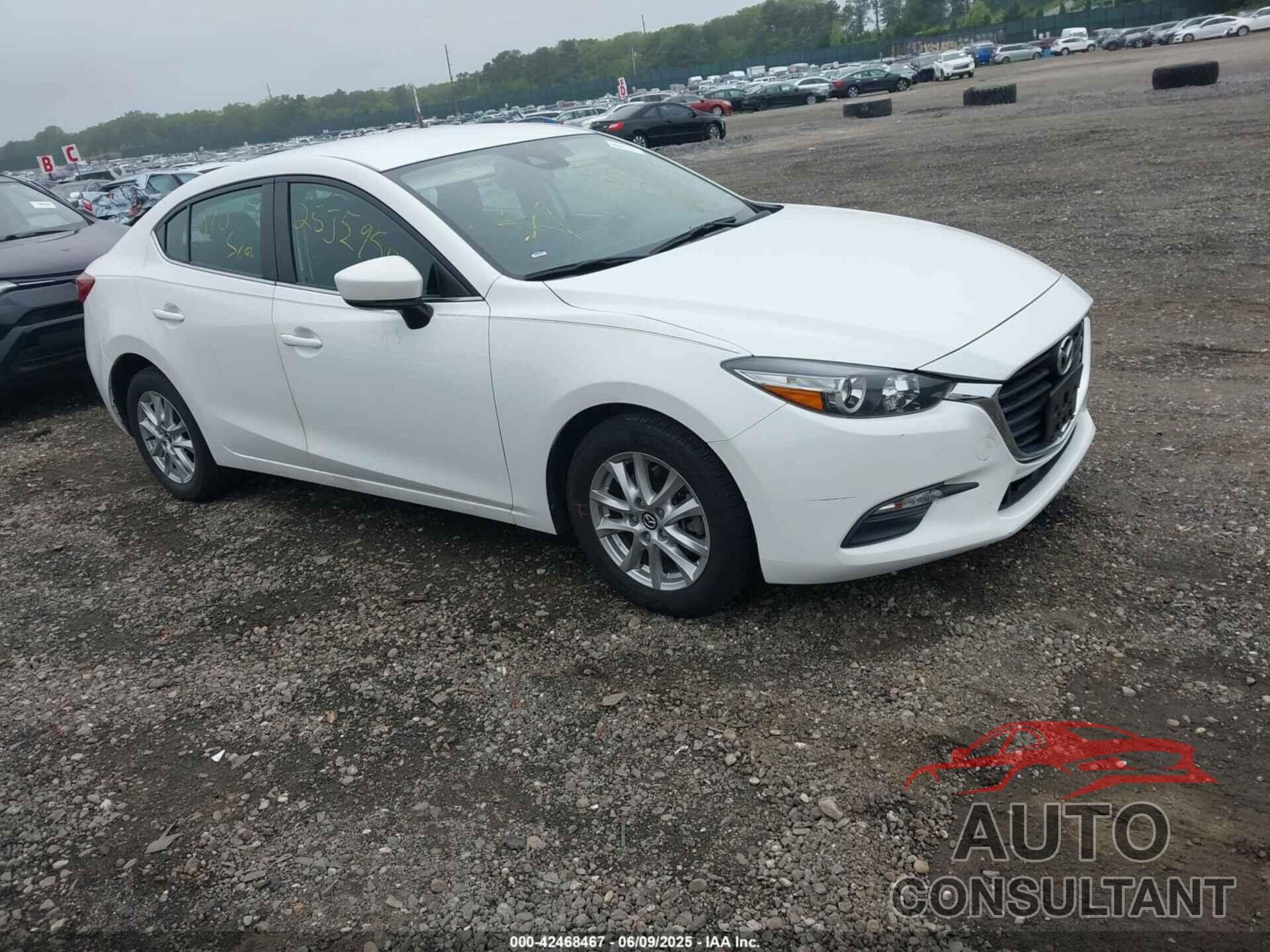 MAZDA MAZDA3 2018 - 3MZBN1U77JM218150