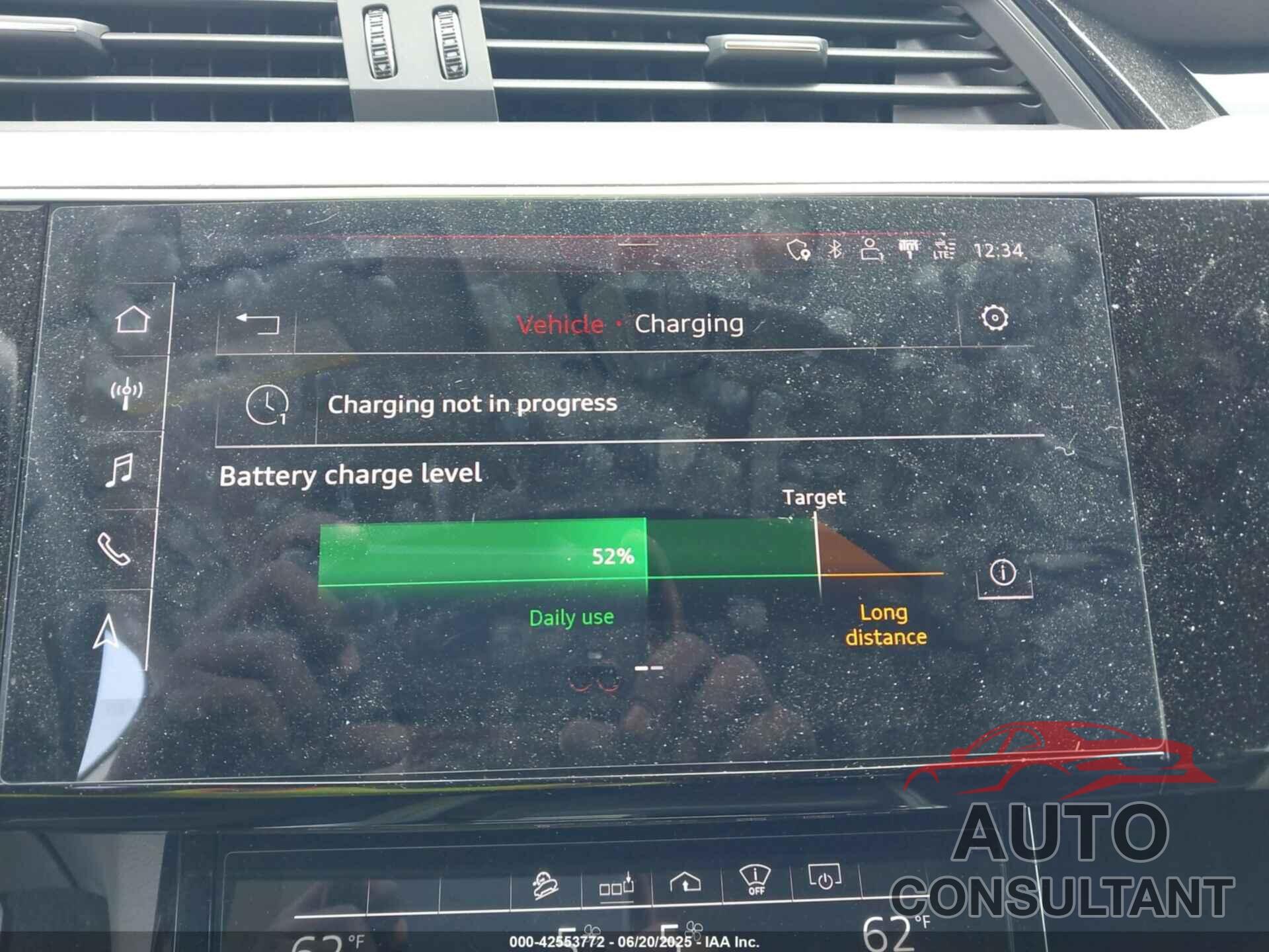 AUDI E-TRON 2019 - WA1VAAGE1KB025145