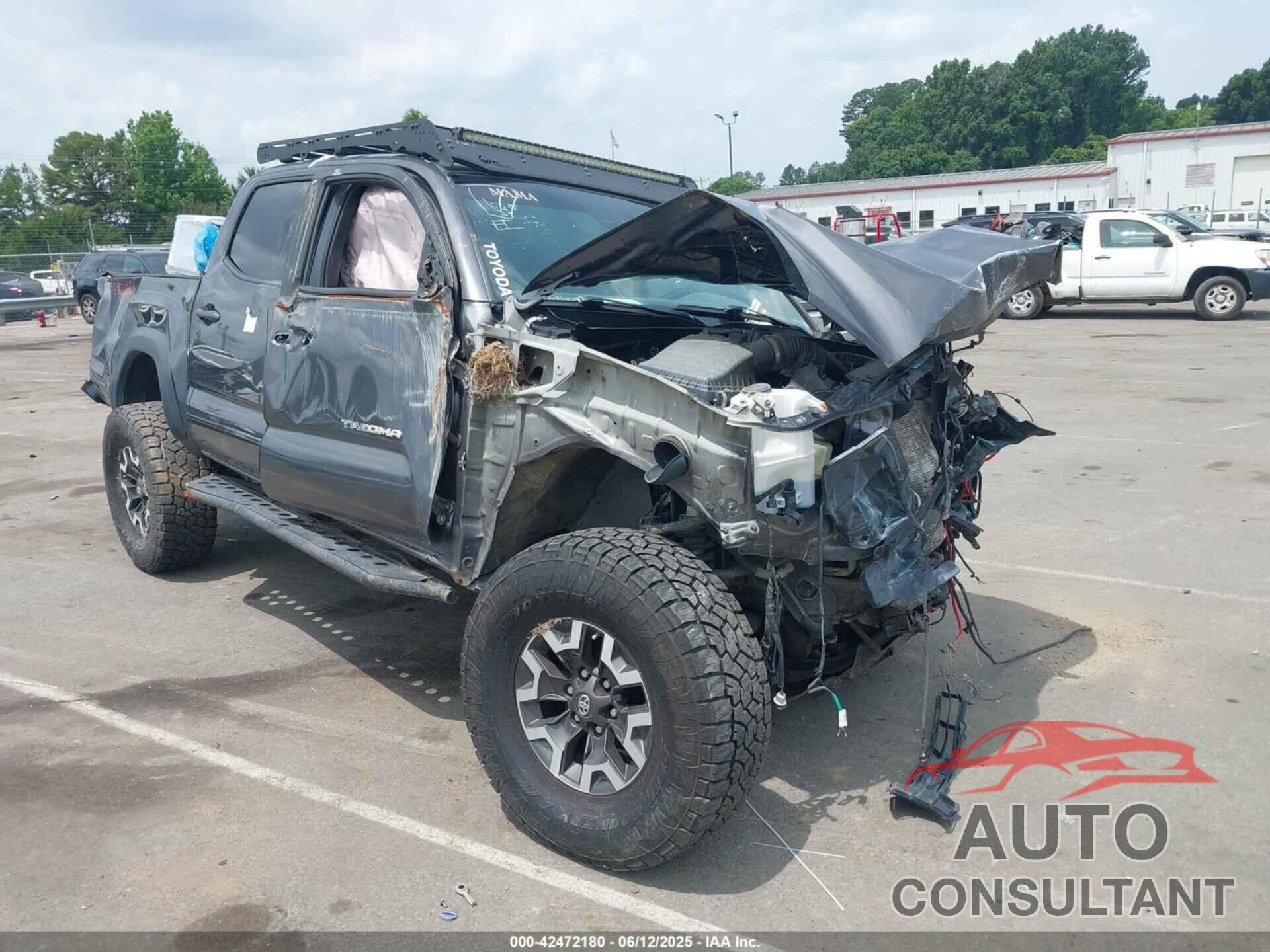 TOYOTA TACOMA 2020 - 5TFCZ5AN1LX212315