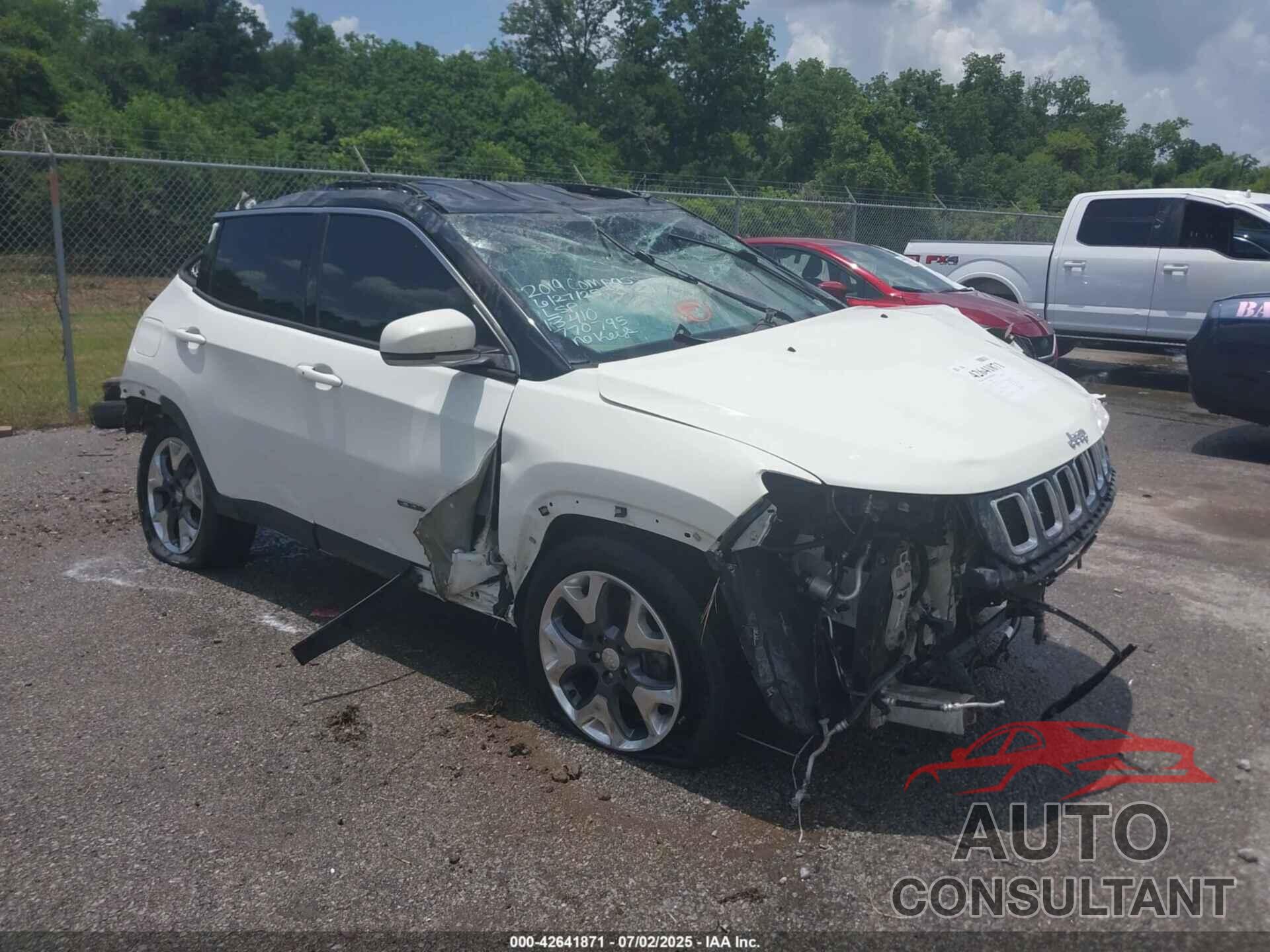 JEEP COMPASS 2019 - 3C4NJCCB1KT770795