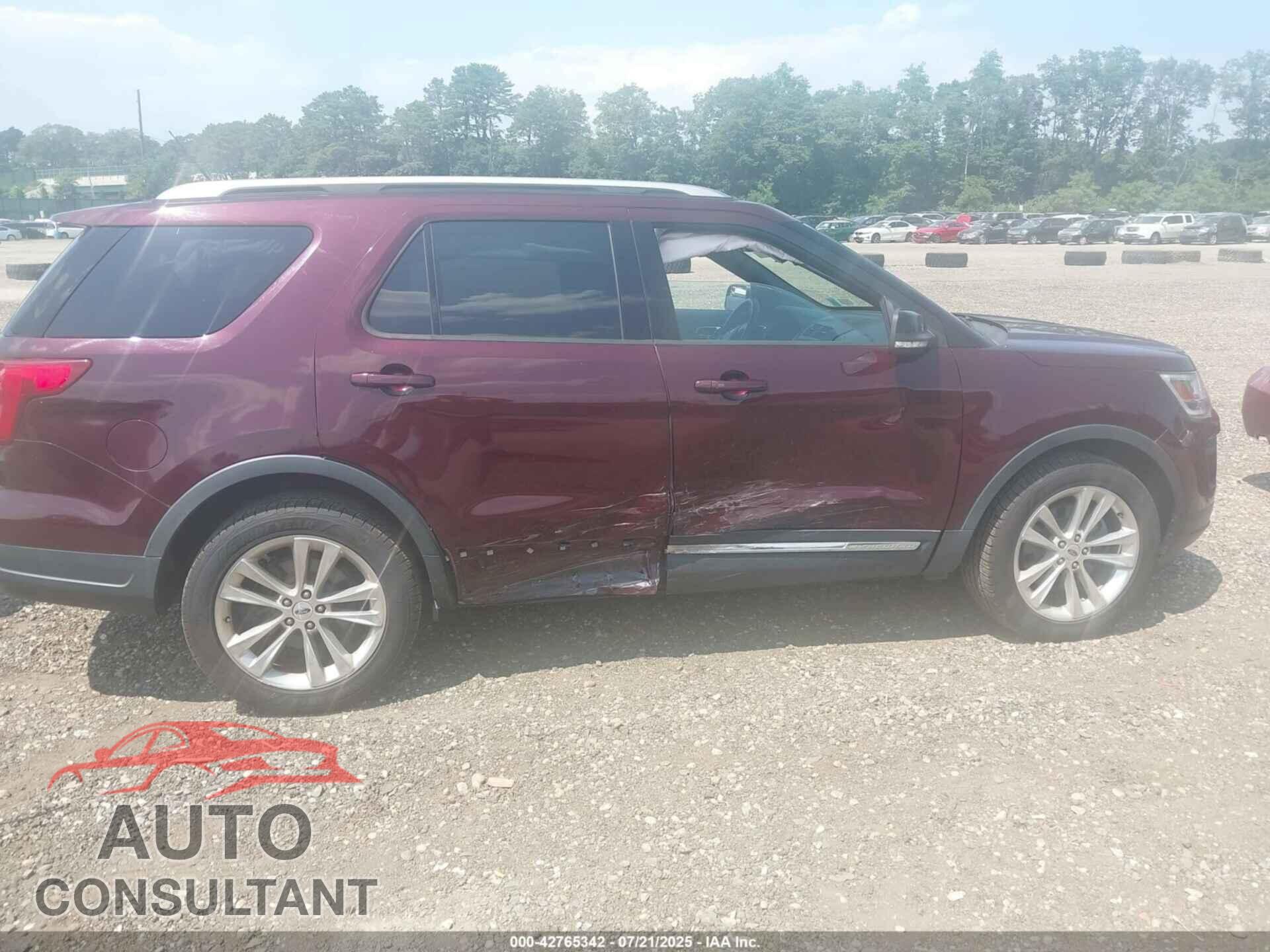 FORD EXPLORER 2018 - 1FM5K8D82JGB82903