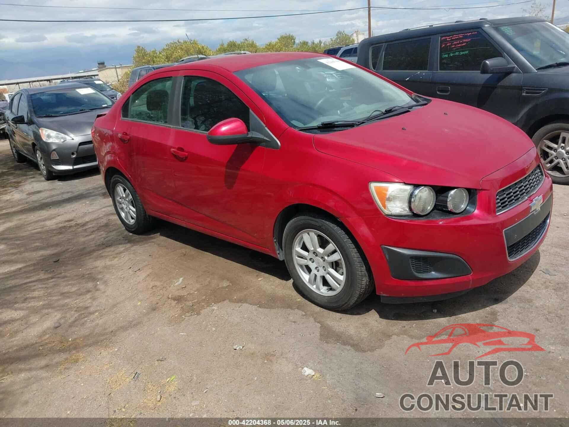 CHEVROLET SONIC 2015 - 1G1JC5SB6F4130866