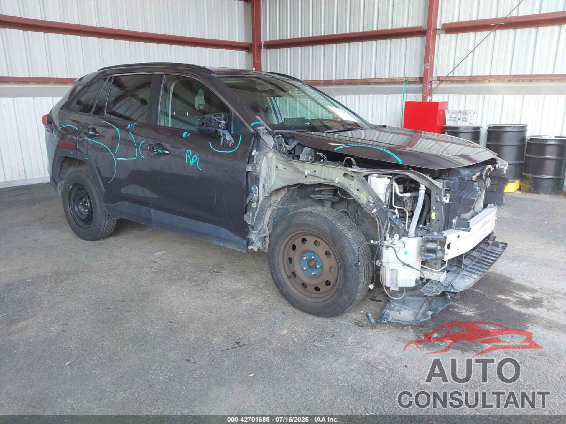 TOYOTA RAV4 2021 - 2T3F1RFVXMC227942