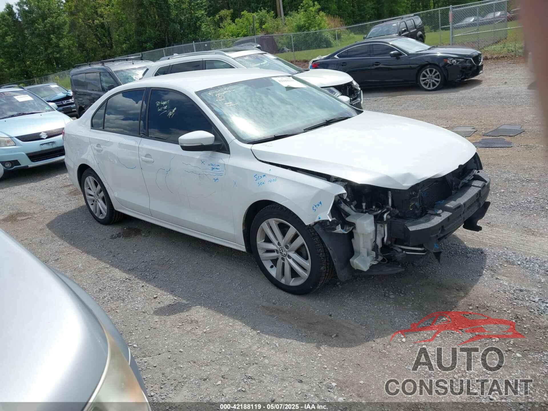 VOLKSWAGEN JETTA 2014 - 3VWD17AJ5EM420921