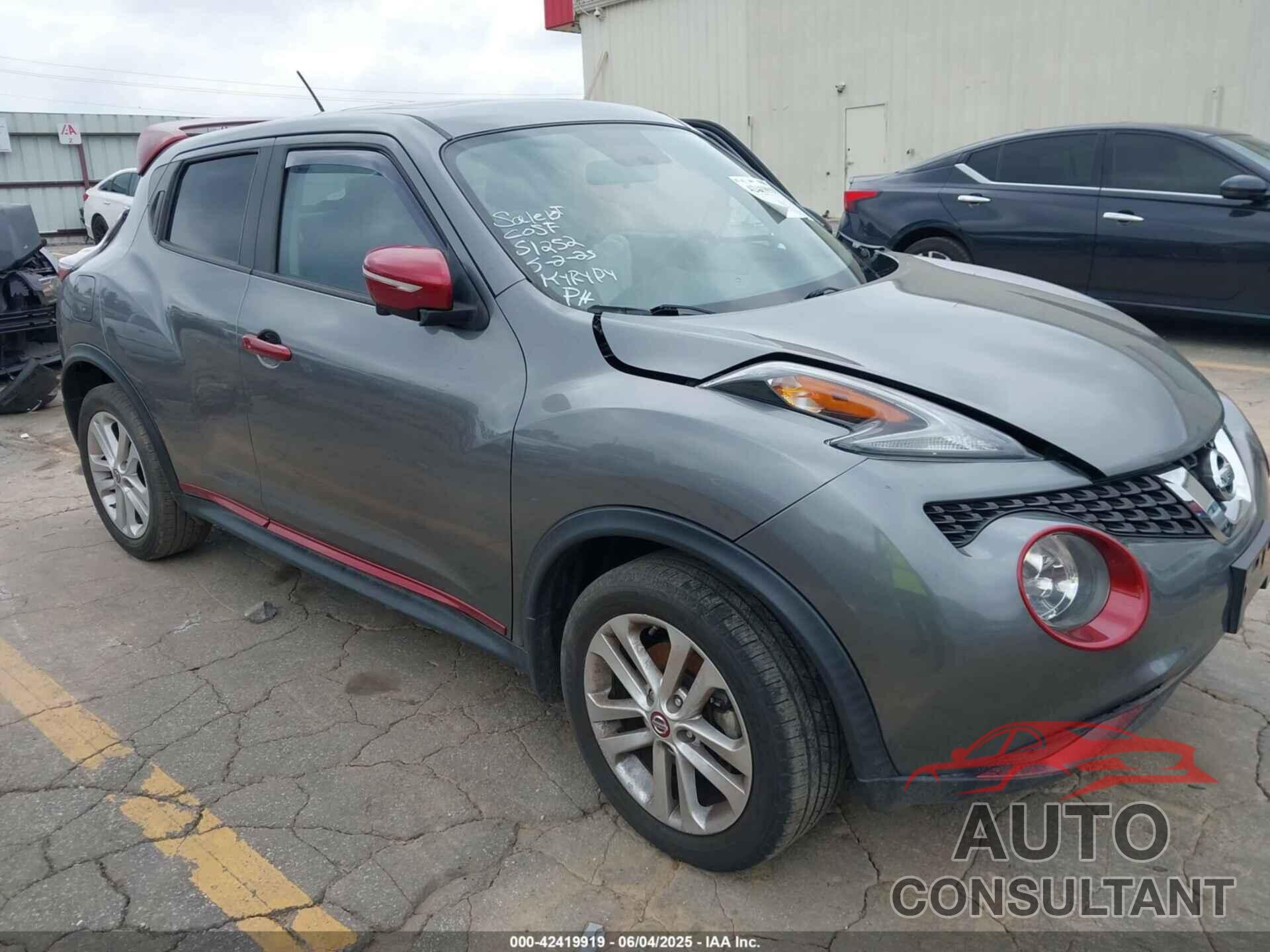 NISSAN JUKE 2015 - JN8AF5MR0FT513088