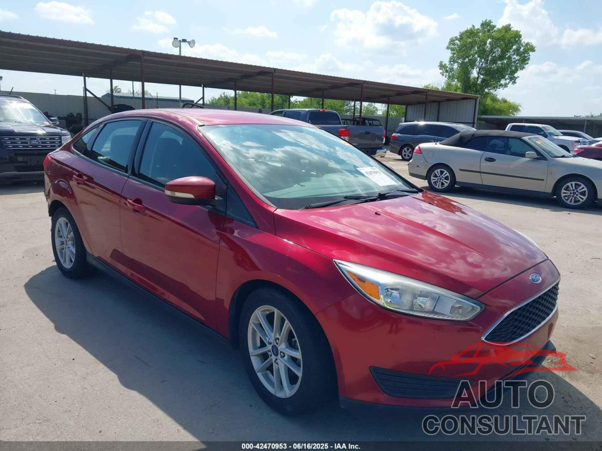 FORD FOCUS 2017 - 1FADP3F23HL311753