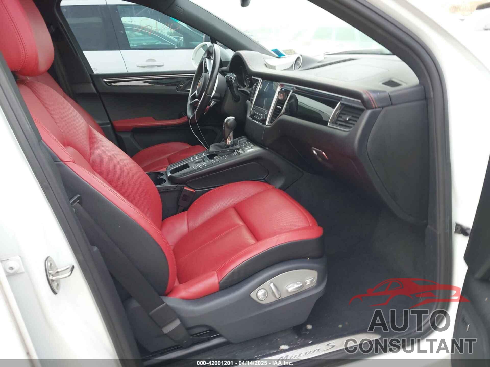PORSCHE MACAN 2017 - WP1AB2A56HLB11942