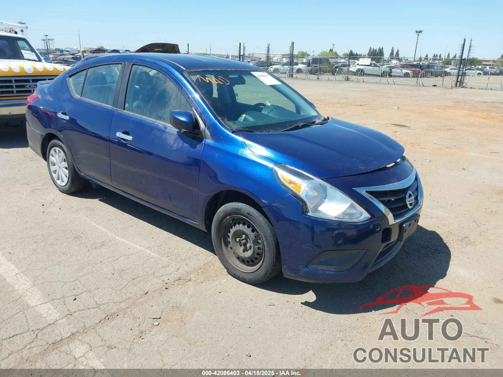 NISSAN VERSA 2018 - 3N1CN7AP4JL811844