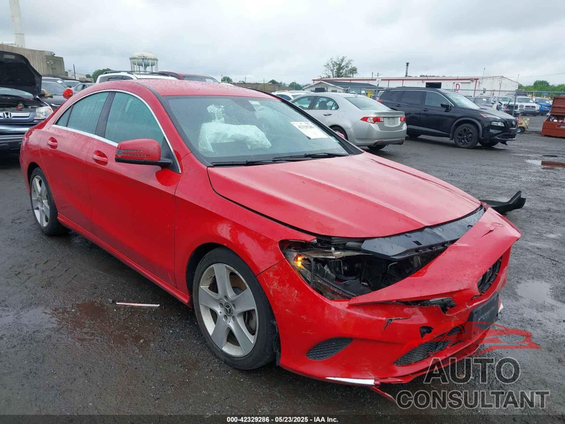 MERCEDES-BENZ CLA 250 2018 - WDDSJ4GB9JN570609