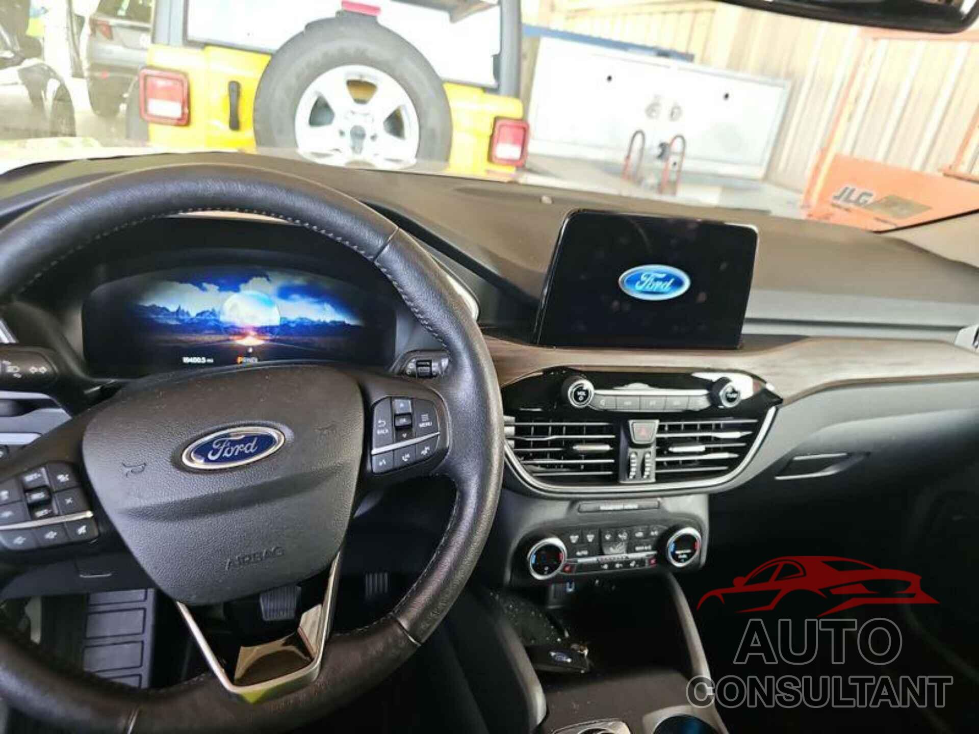 FORD ESCAPE 2020 - 1FMCU0DZ5LUB81972