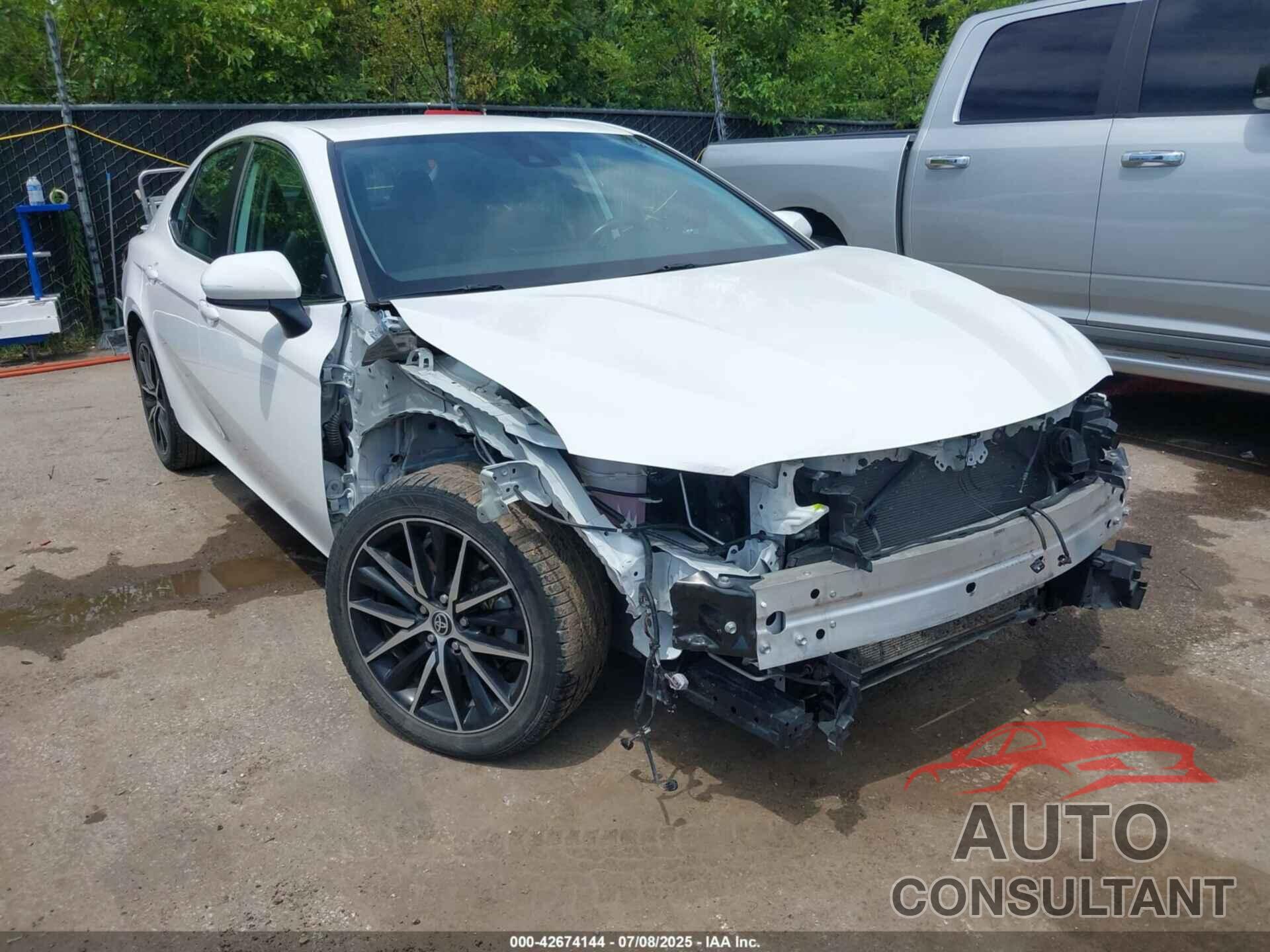 TOYOTA CAMRY 2021 - 4T1G11AK9MU447485