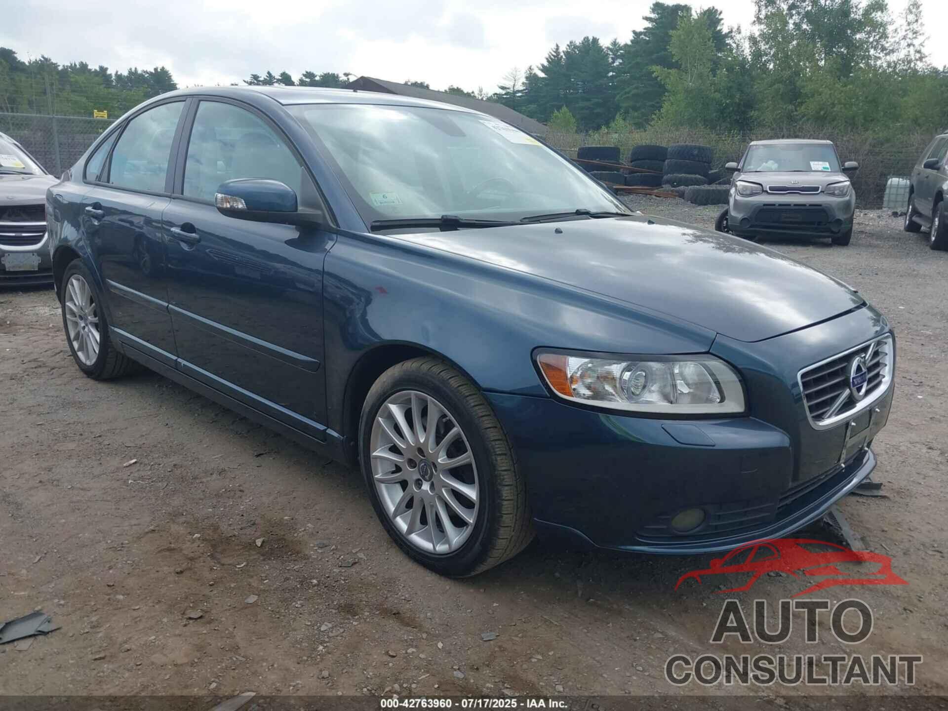 VOLVO S40 2011 - YV1672MS7B2535096