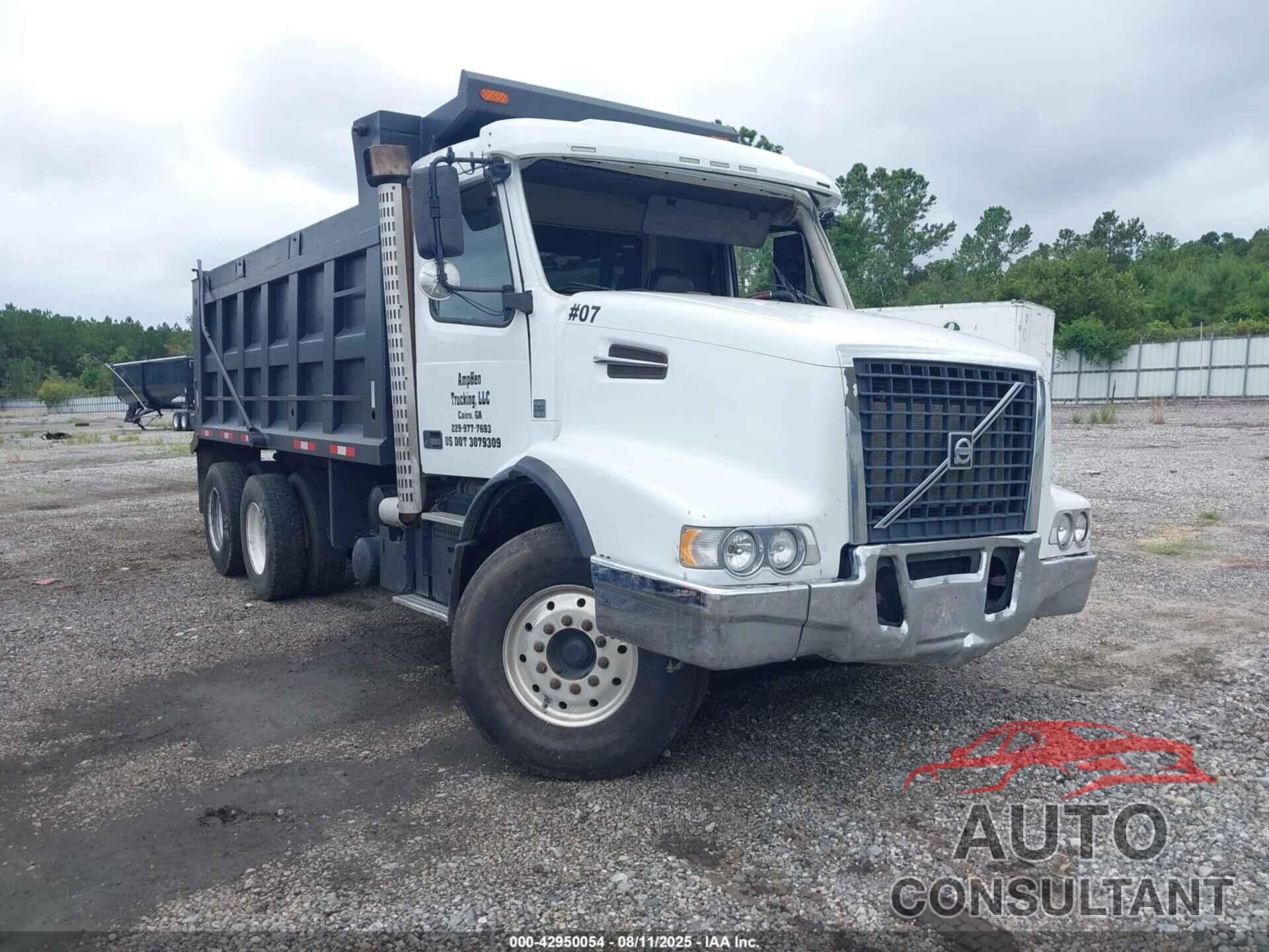 VOLVO VHD 2018 - 4V5K99EH9JN884929