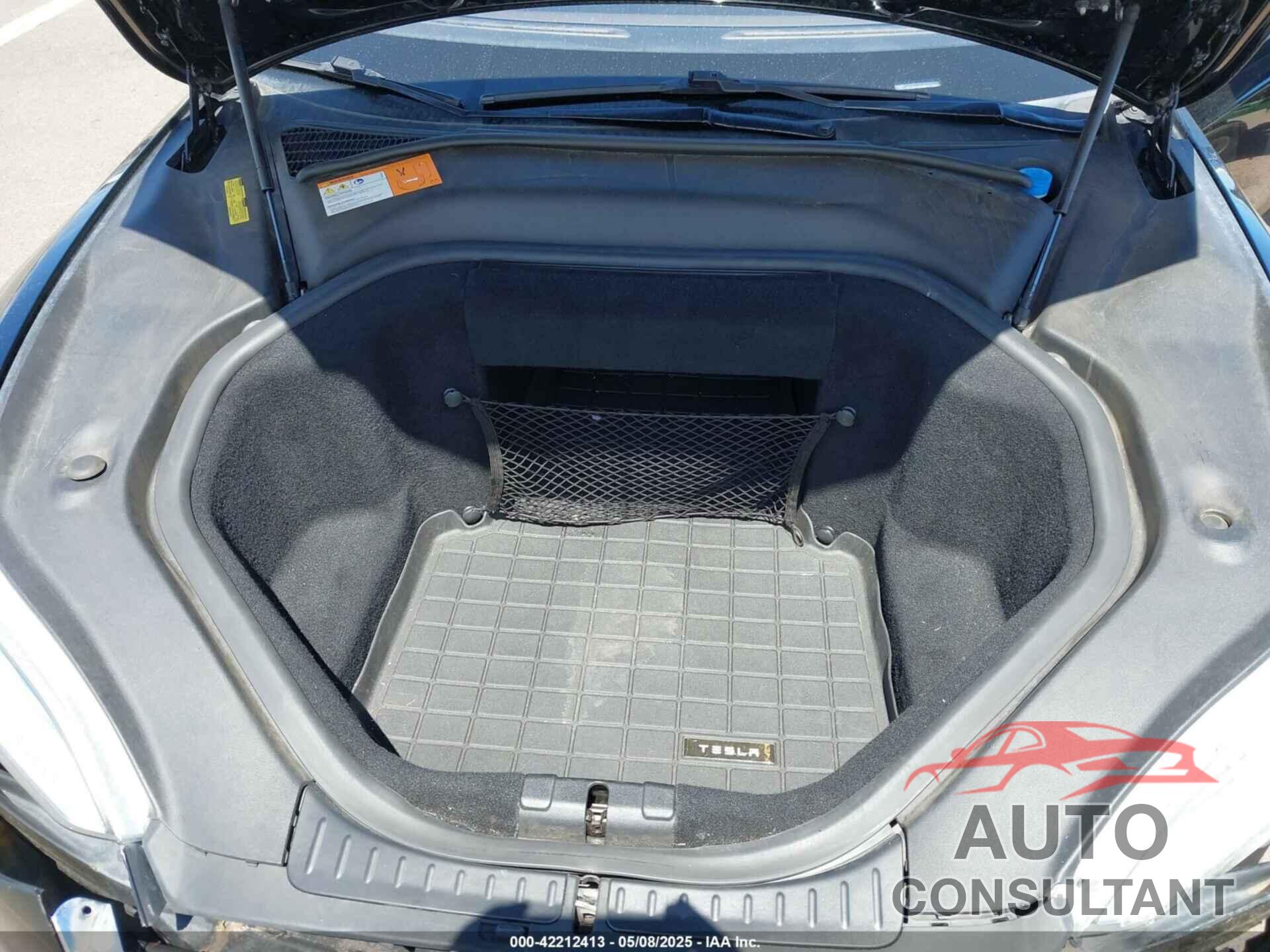 TESLA MODEL S 2013 - 5YJSA1CG0DFP17932