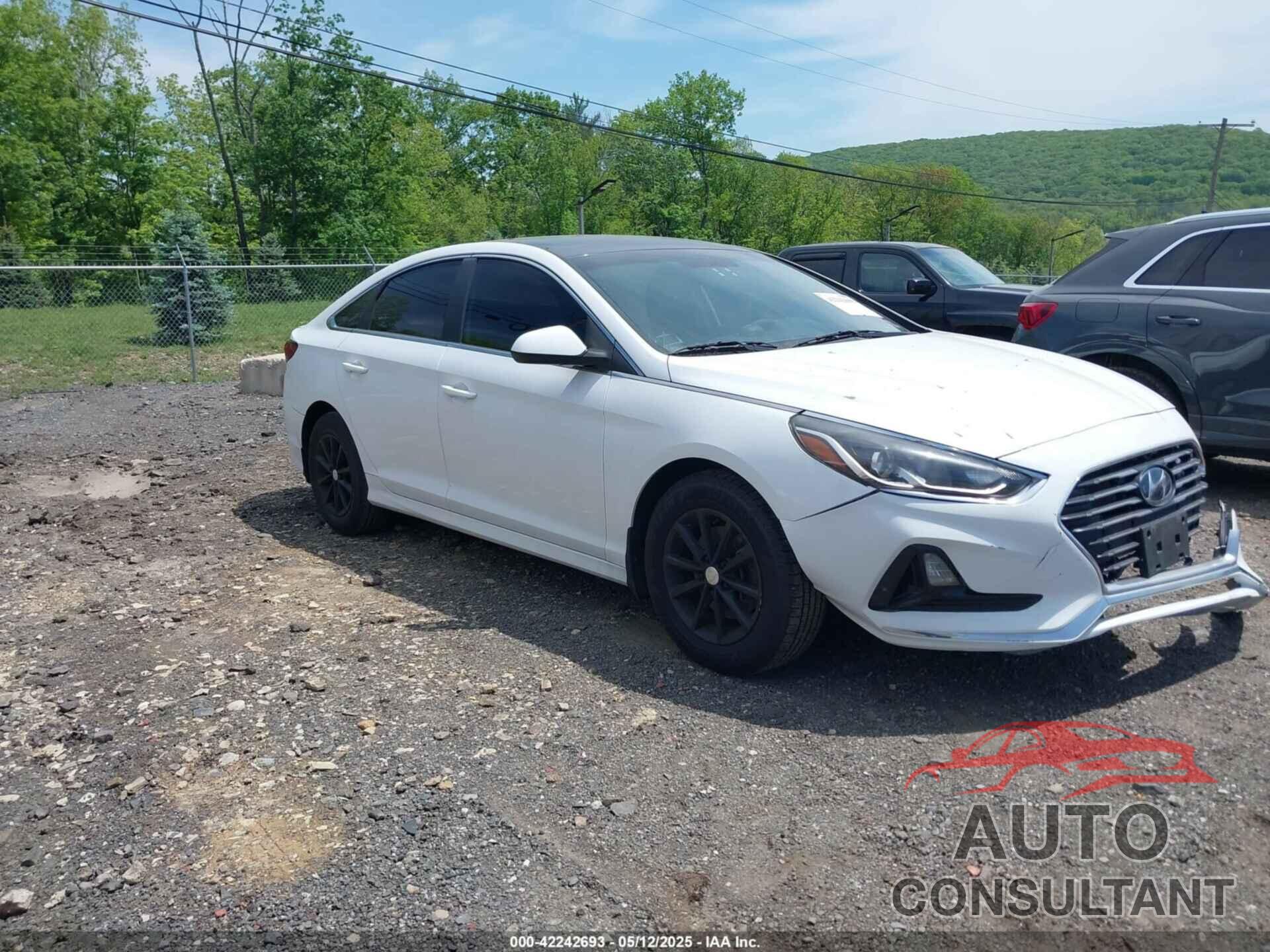 HYUNDAI SONATA 2018 - 5NPE24AF5JH717900