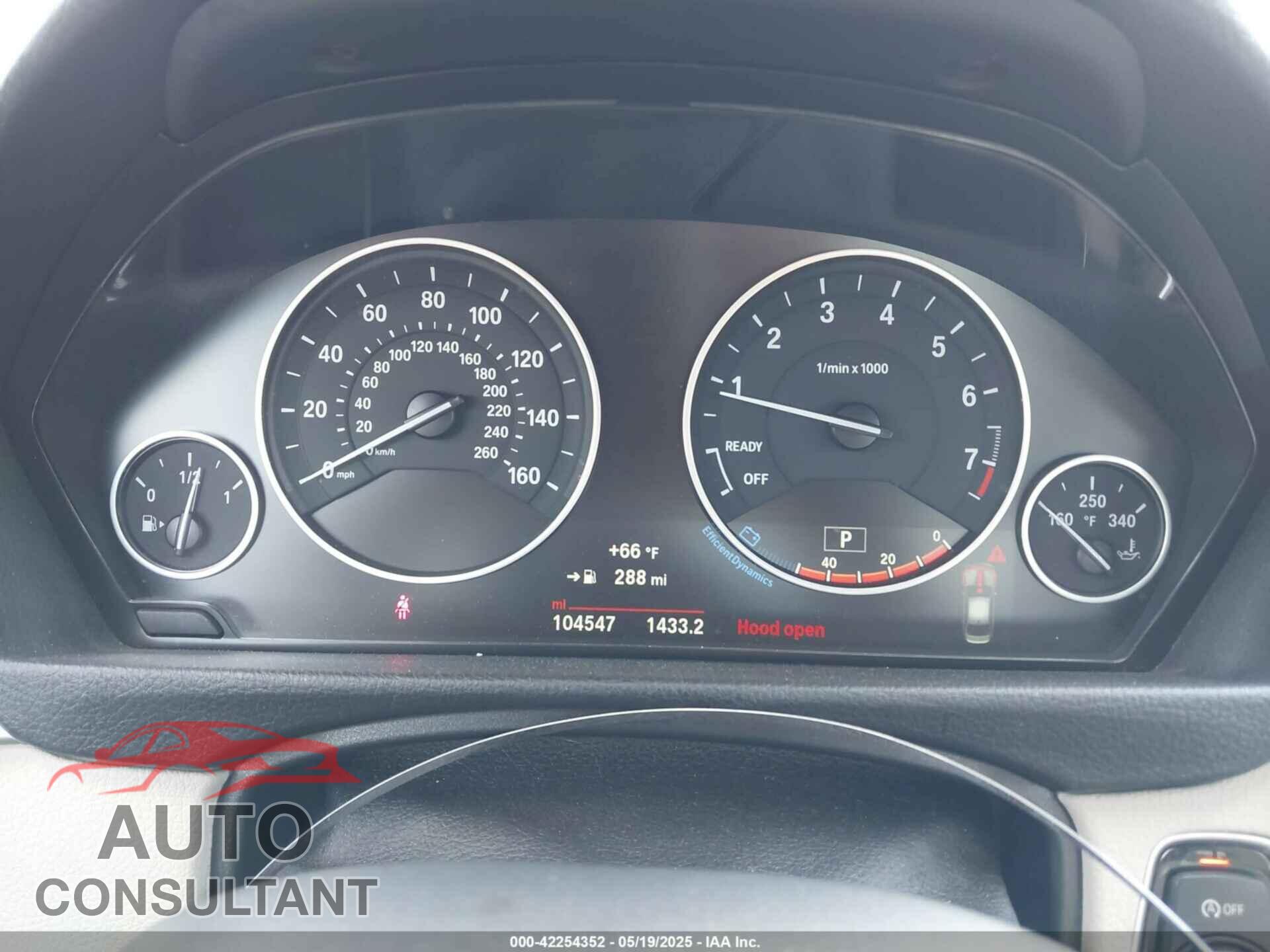 BMW 330I 2017 - WBA8D9C32HA011814