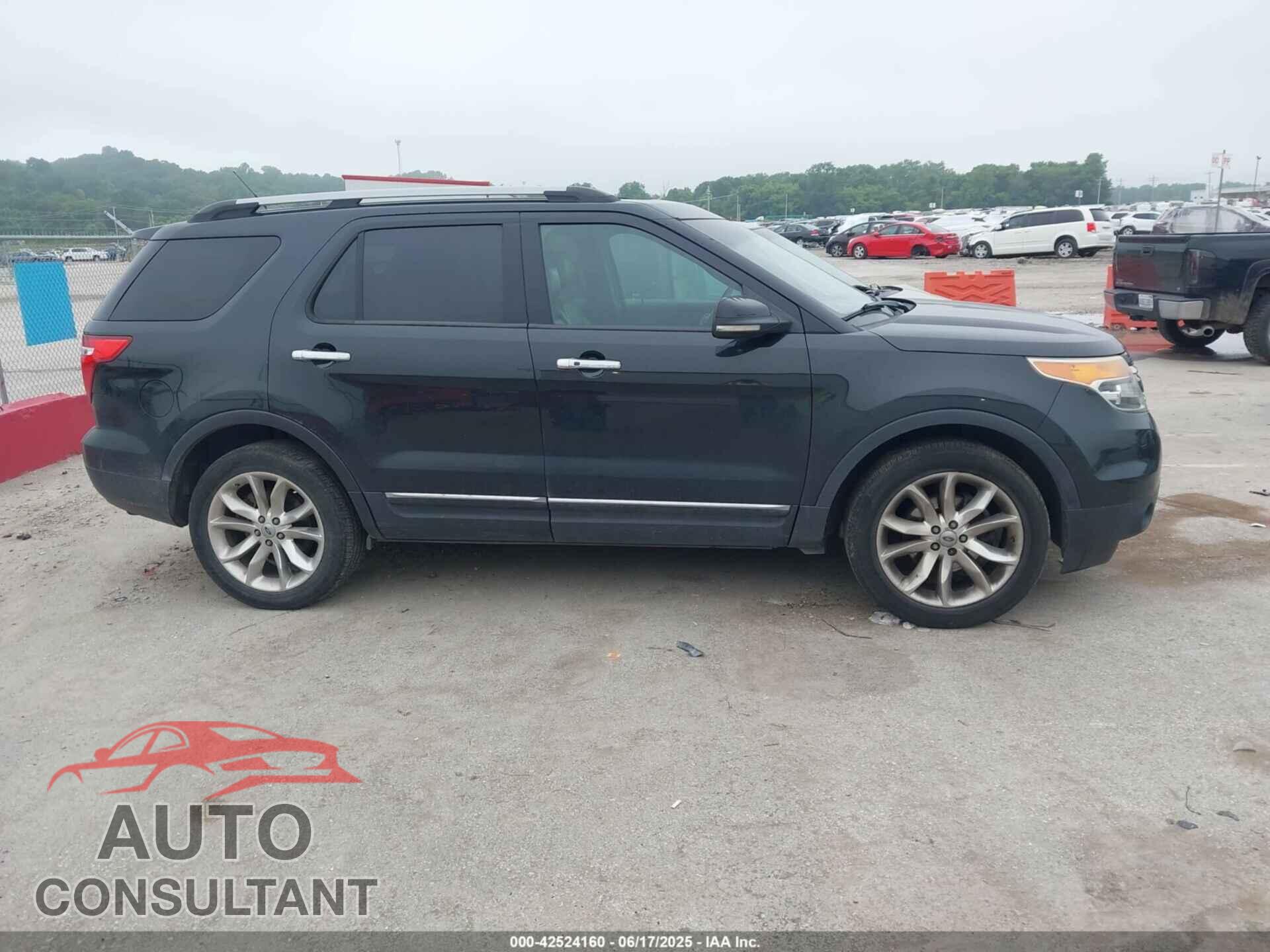 FORD EXPLORER 2011 - 1FMHK8F80BGA11319