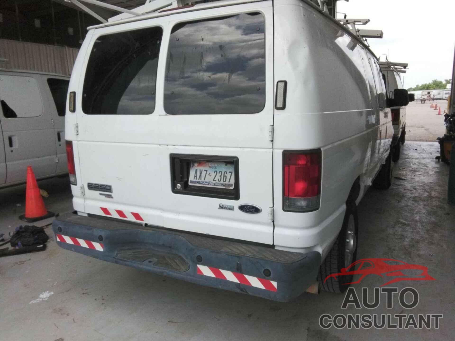 FORD ECONOLINE 2011 - 1FTNE2EL6BDA71012