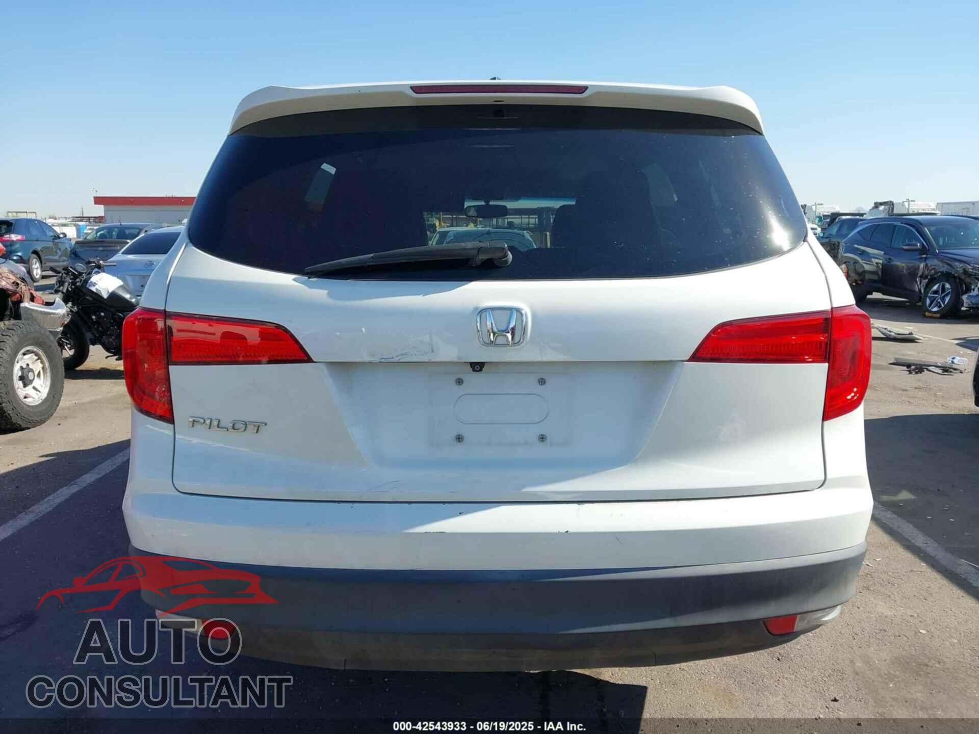 HONDA PILOT 2018 - 5FNYF5H50JB023800