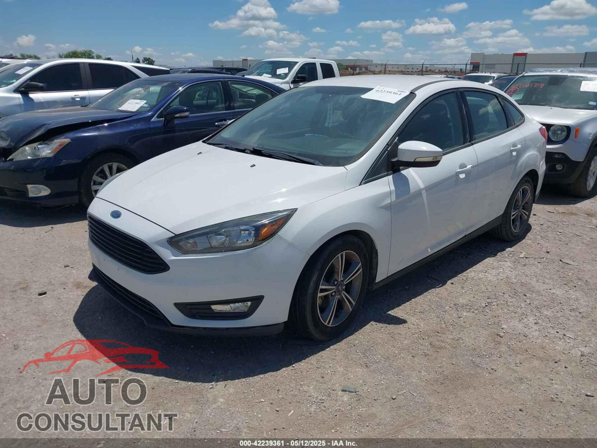 FORD FOCUS 2017 - 1FADP3FE5HL299907