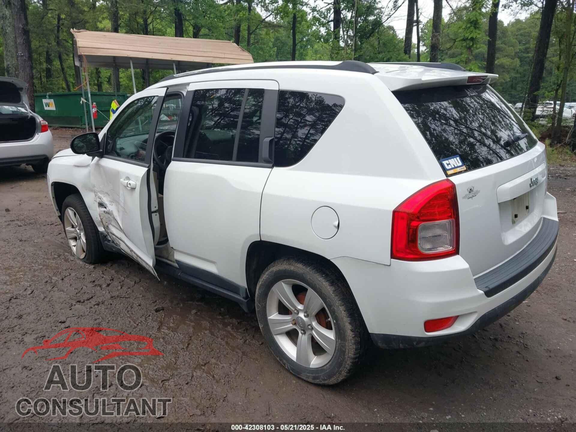 JEEP COMPASS 2011 - 1J4NT1FB4BD245580