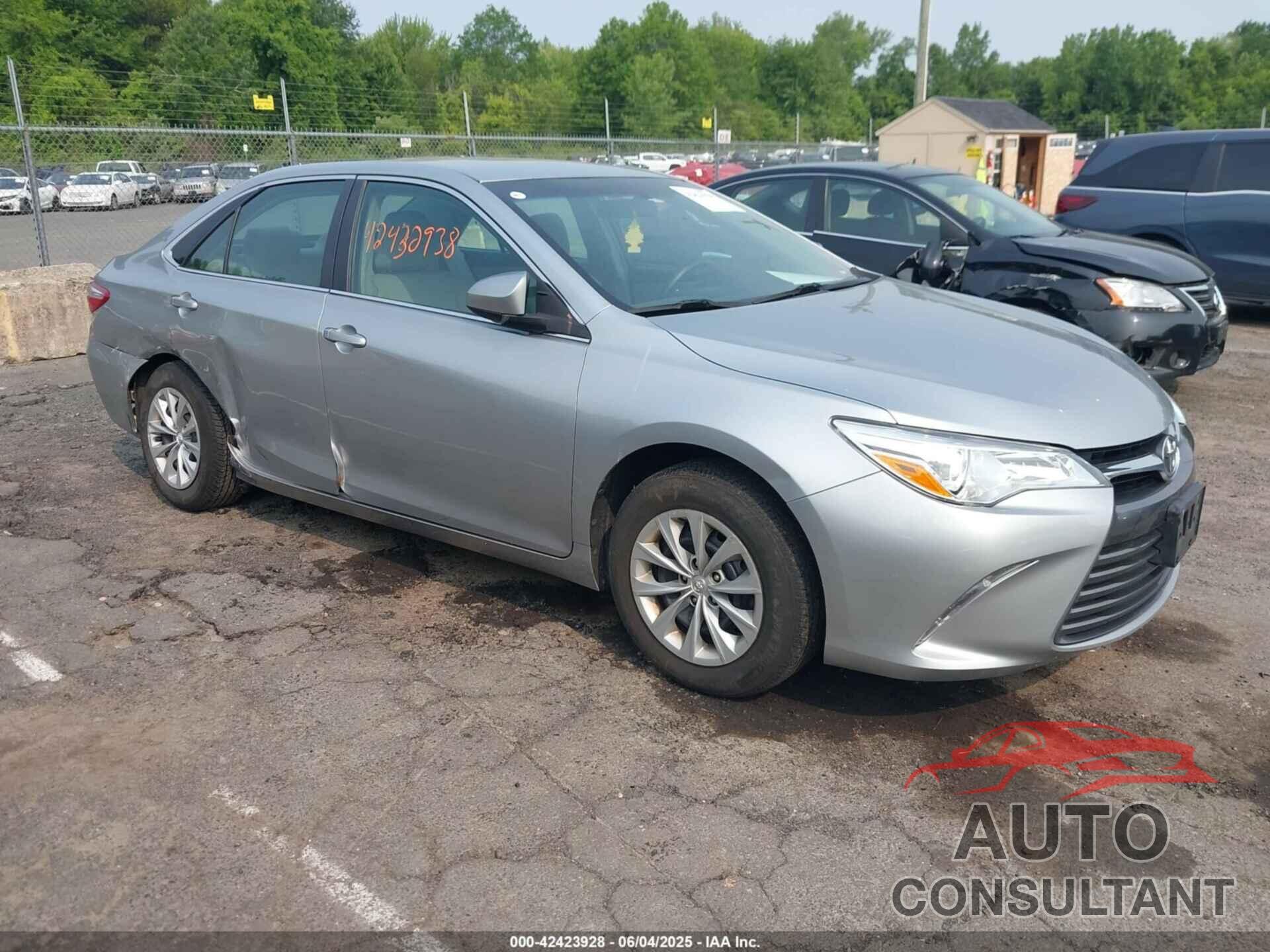 TOYOTA CAMRY 2017 - 4T1BF1FK2HU722026