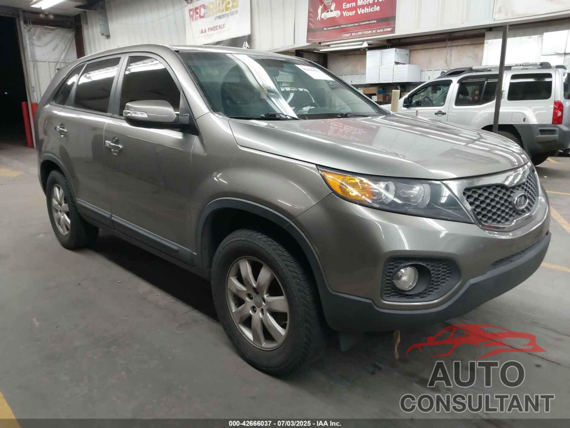 KIA SORENTO 2013 - 5XYKT4A11DG418520